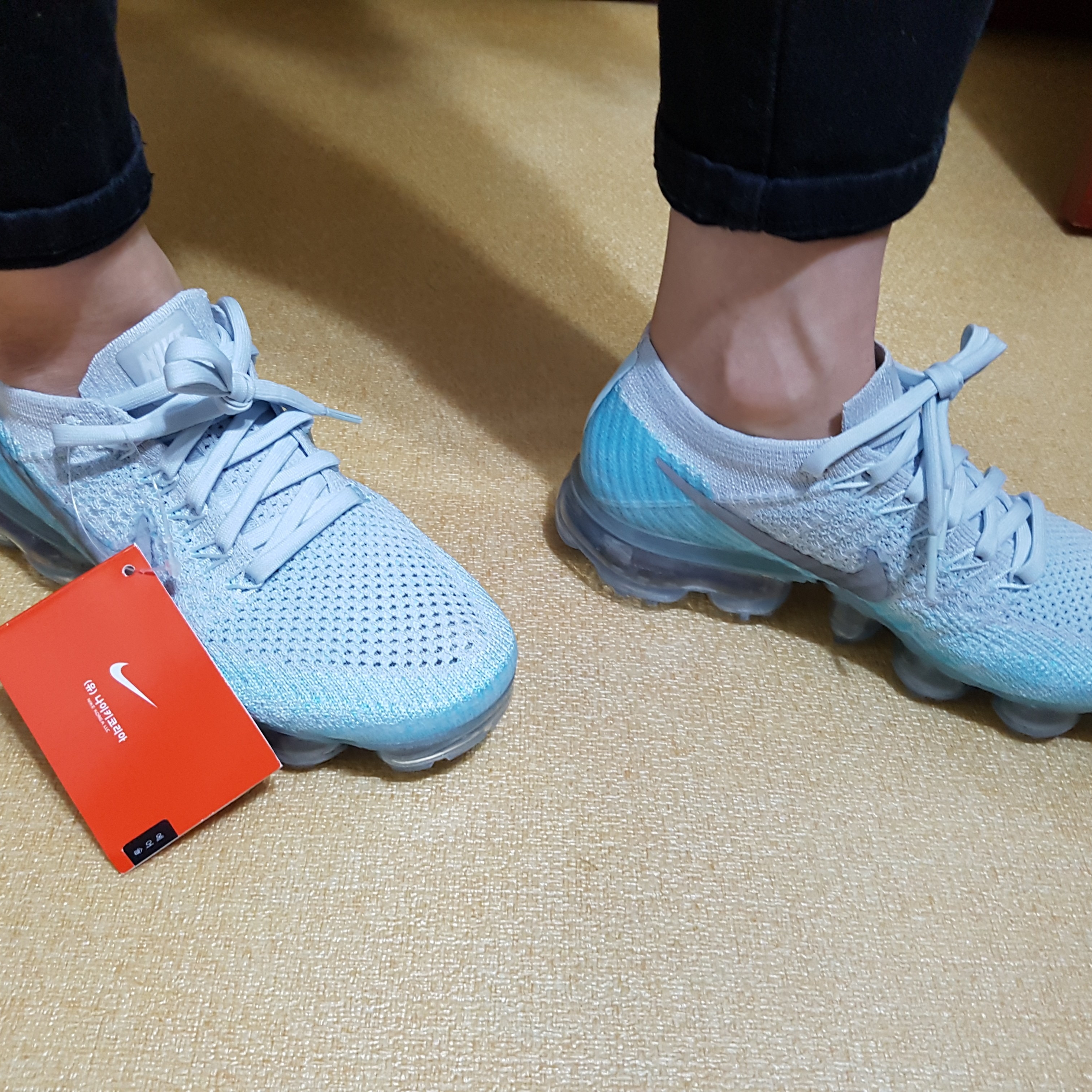 (W) Nike Air VaporMax Ice Flash 착용 스타일