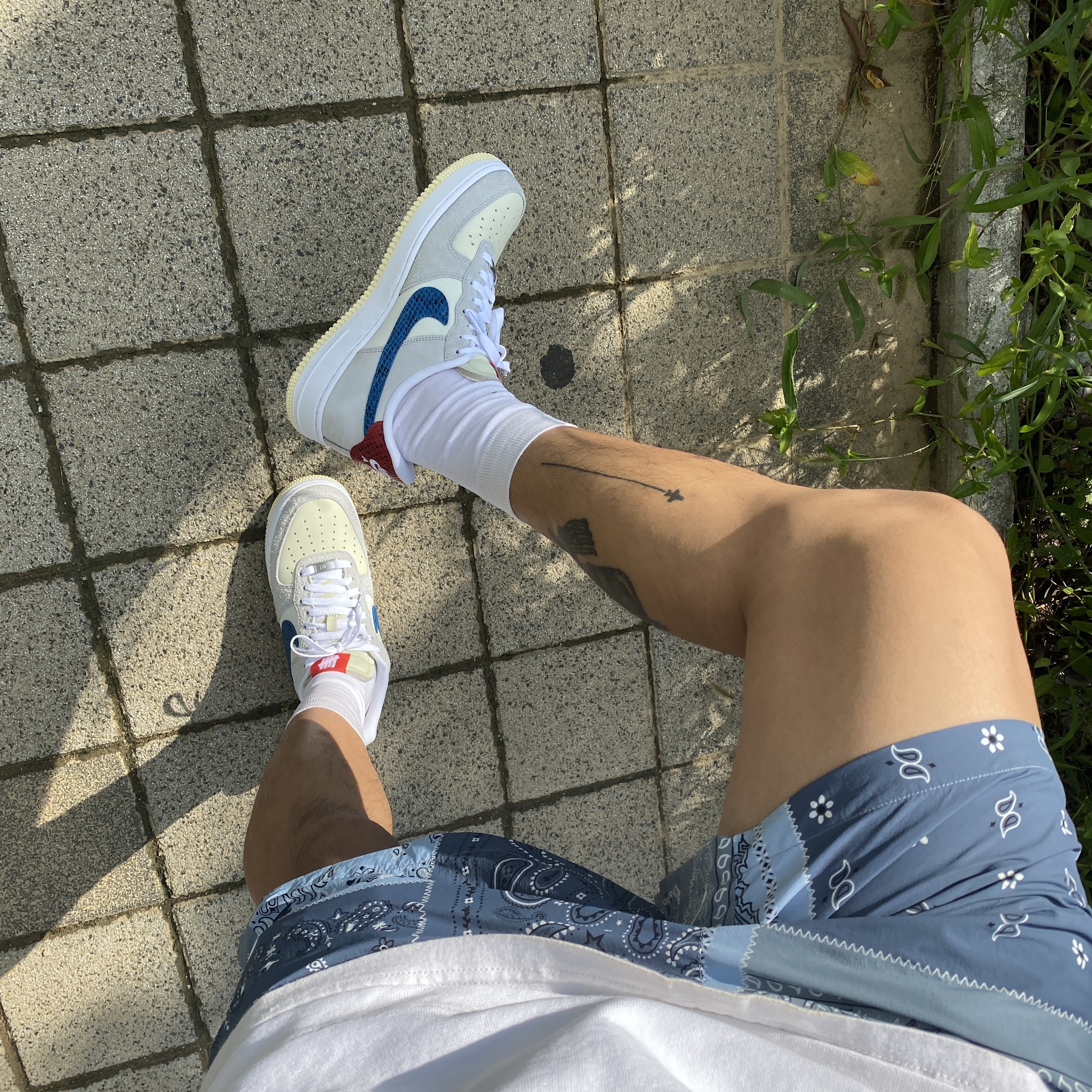 Nike x Undefeated Air Force 1 Low SP 5 On It 착용 스타일 - 1