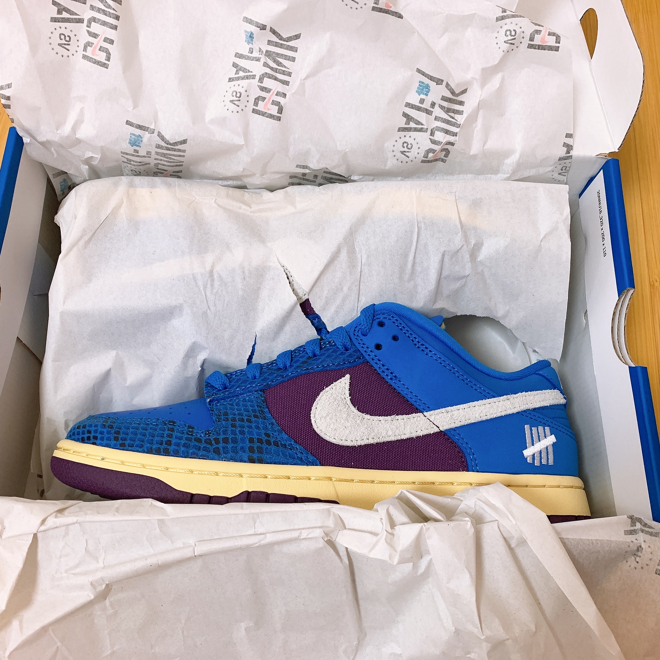 Nike x Undefeated Dunk Low SP 5 On It 착용 스타일 - 1