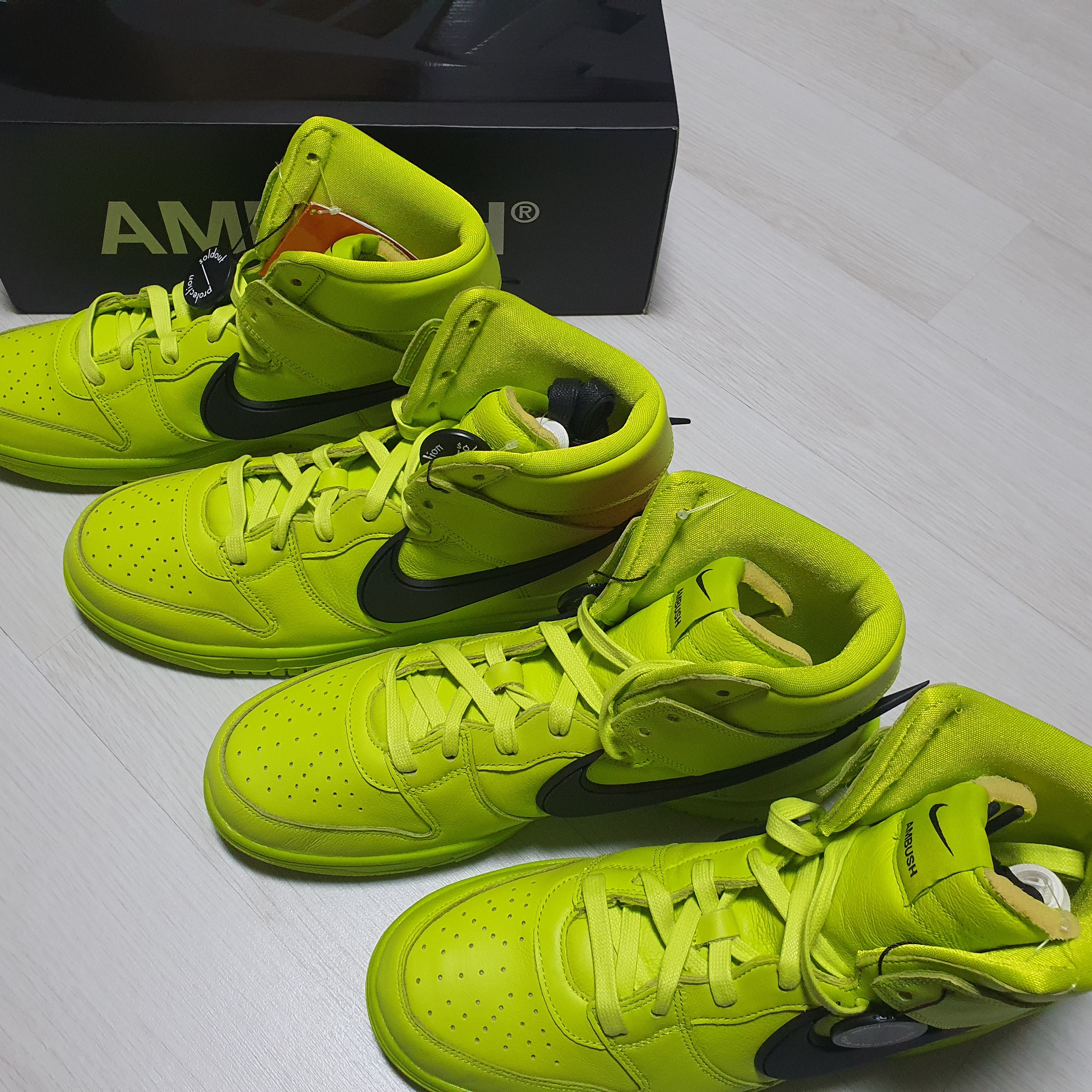Nike x Ambush Dunk High Flash Lime 착용 스타일 - 1
