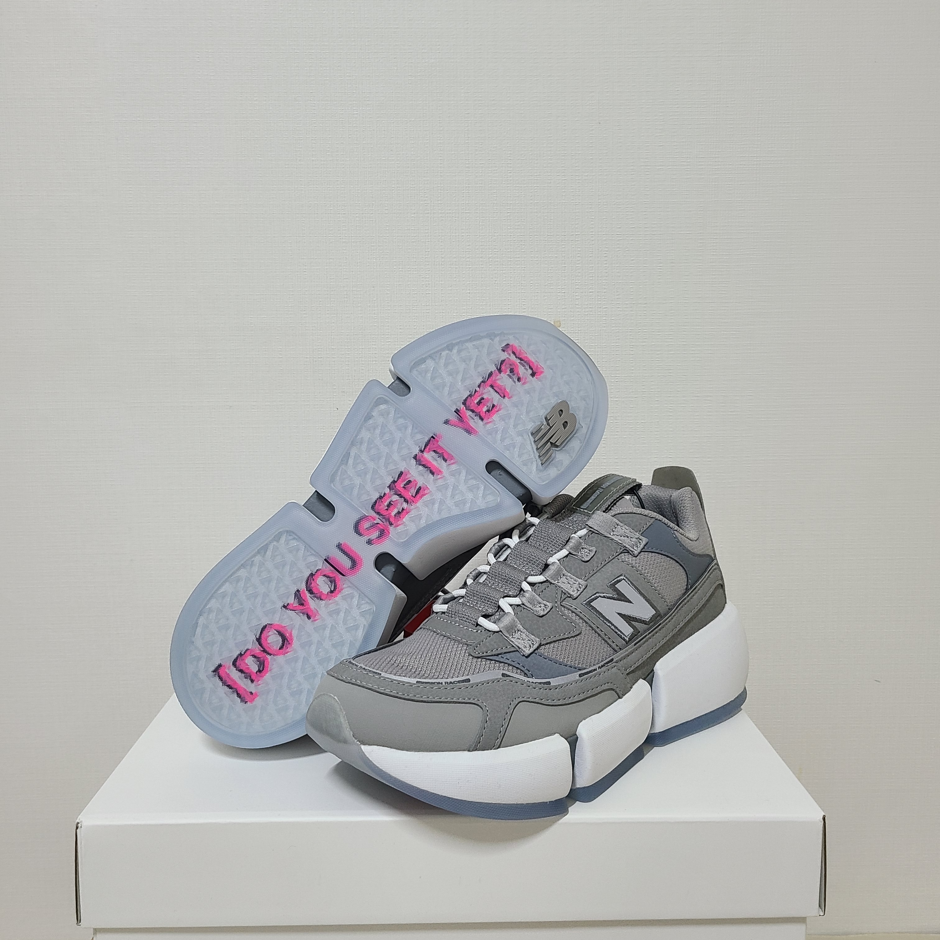 New Balance x Jaden Smith Vision Racer Grey 착용 스타일