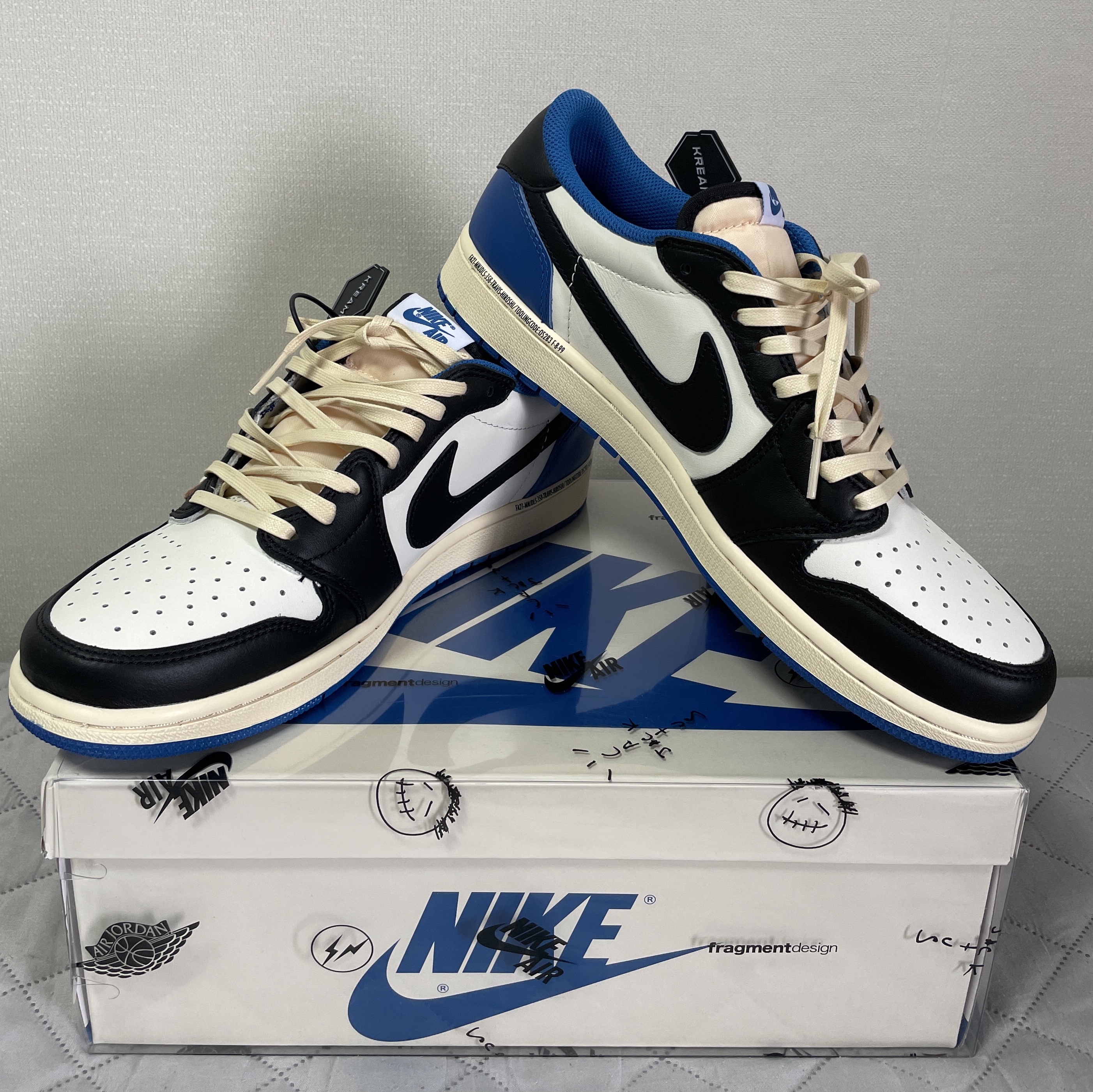 Jordan 1 x Travis Scott x Fragment Retro Low OG SP Military Blue 착용 스타일
