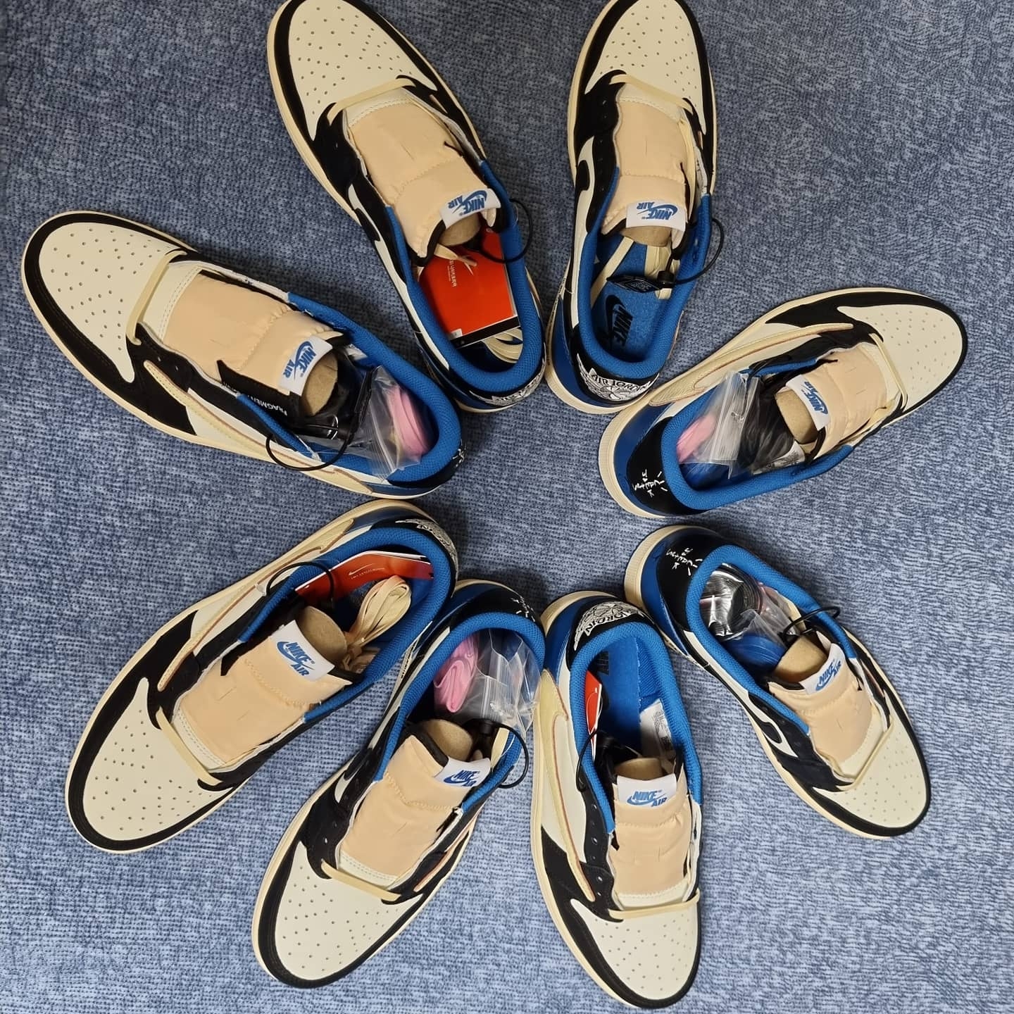 Jordan 1 x Travis Scott x Fragment Retro Low OG SP Military Blue, Jordan 3 x Fragment Retro SP White Black 착용 스타일 - 2