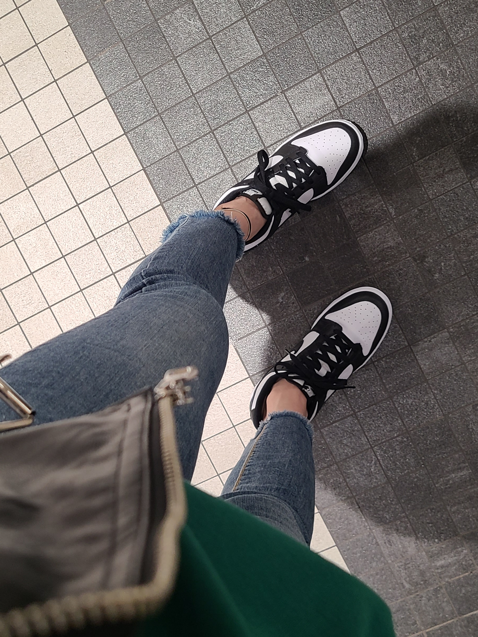 (GS) Nike Dunk Low Black, Nike Dunk Low Retro Black 착용 스타일