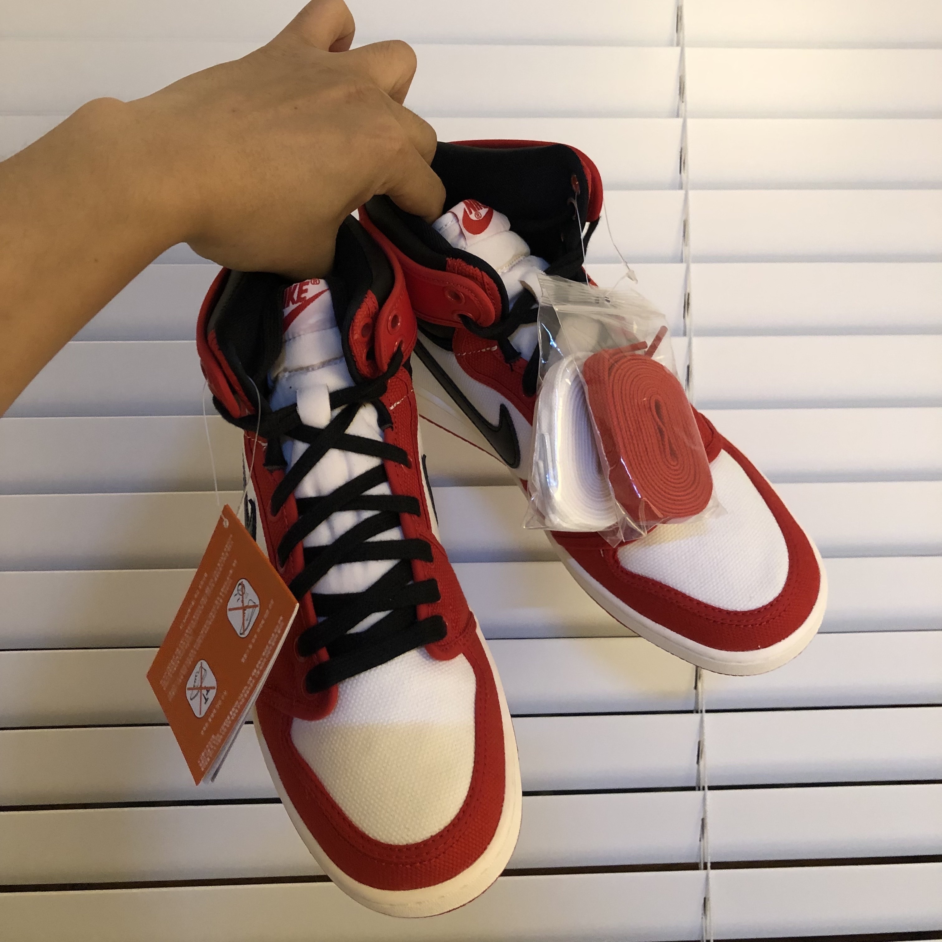 Jordan 1 KO Chicago 2021 착용 스타일 - 2