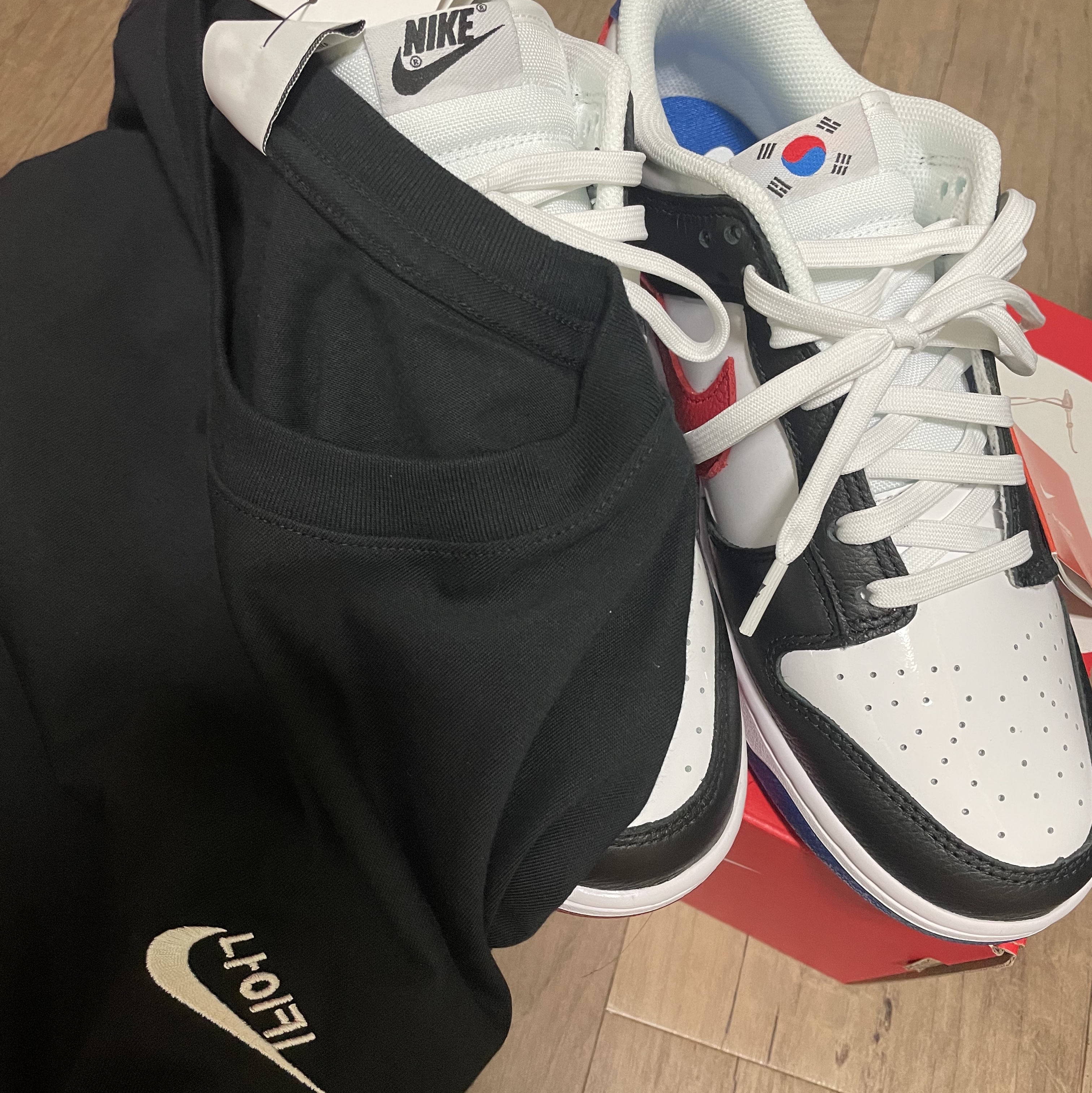 Nike Dunk Low SE Seoul 착용 스타일