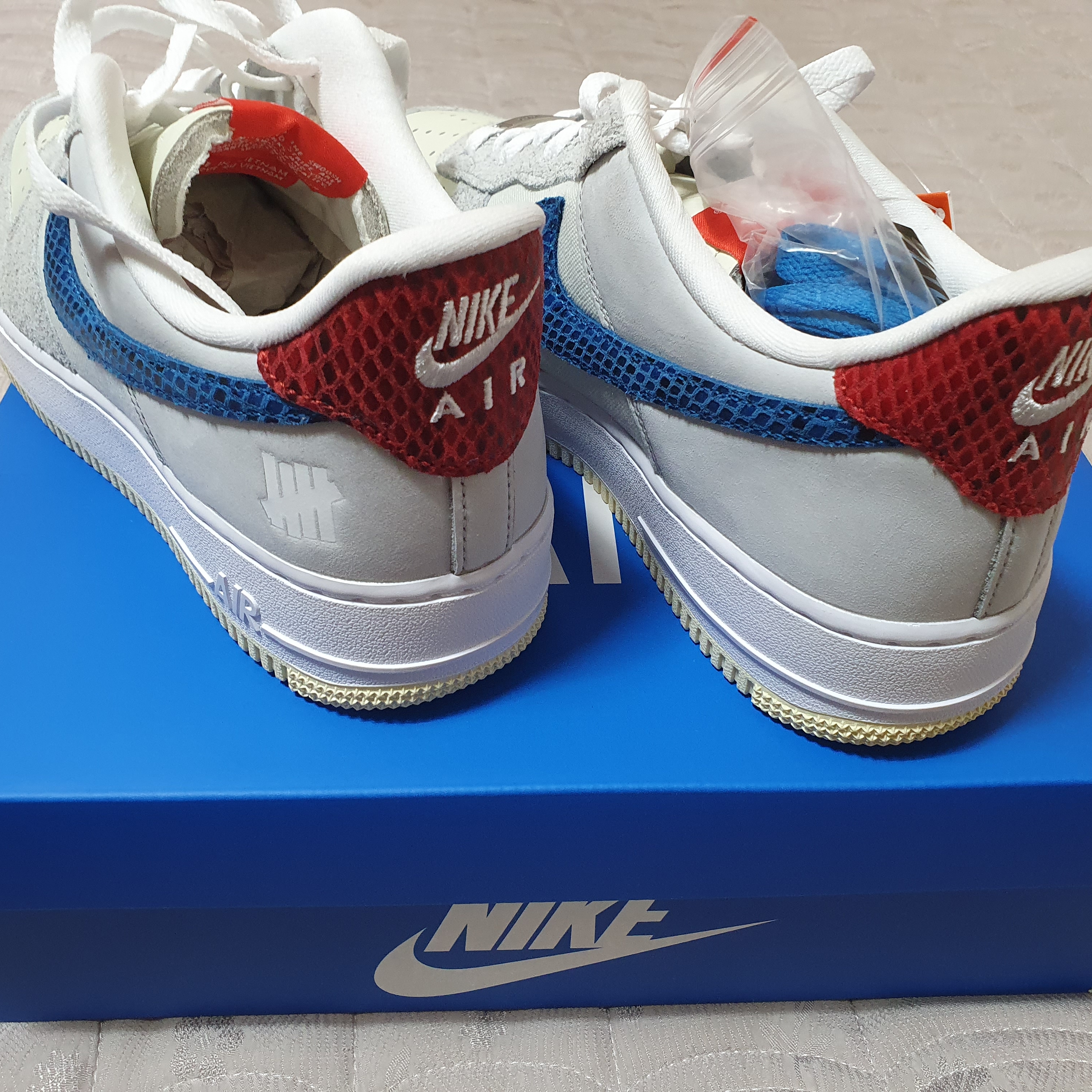 Nike x Undefeated Air Force 1 Low SP 5 On It 착용 스타일 - 2
