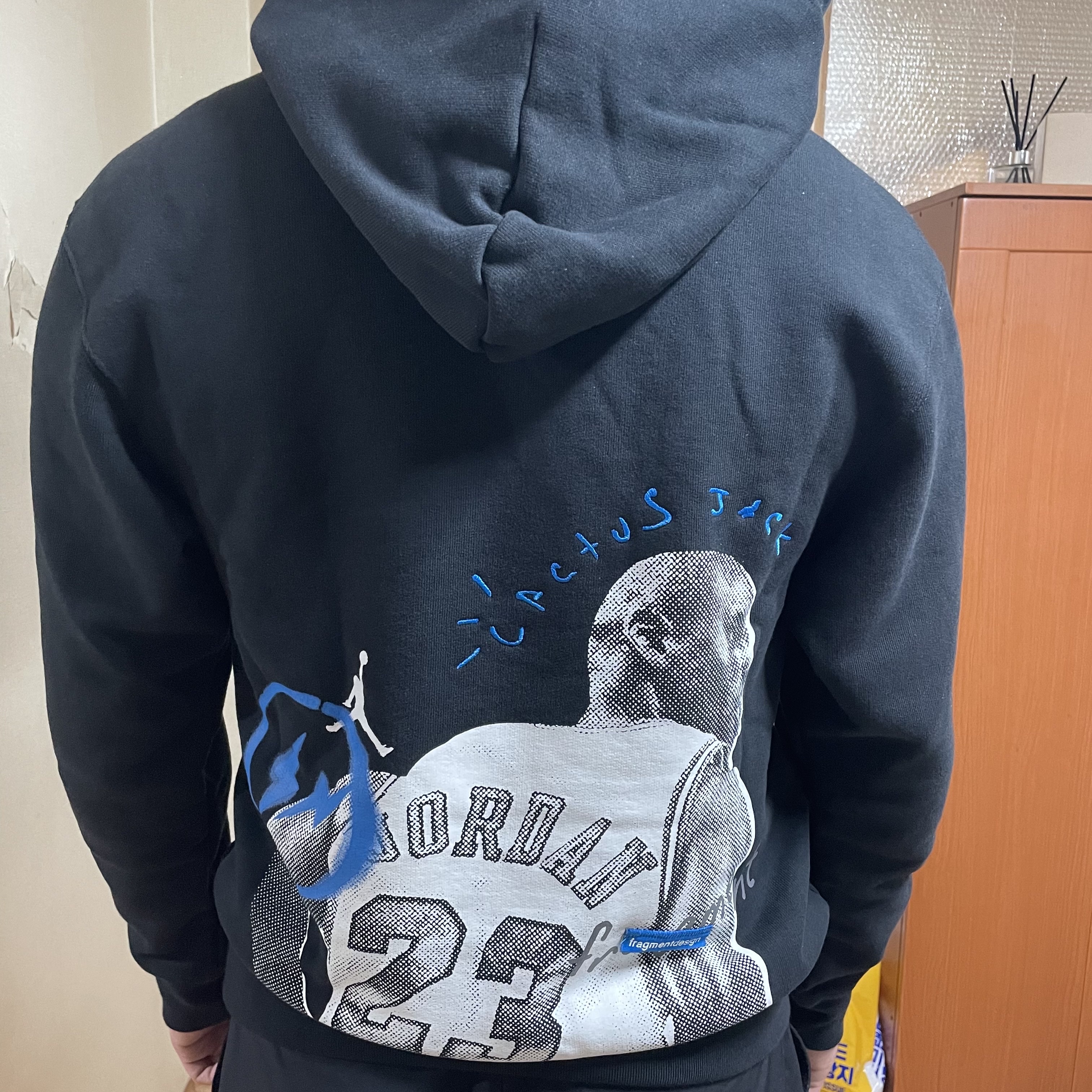 Jordan x Travis Scott x Fragment Hoodie Black (DJ0615-010) 착용 스타일