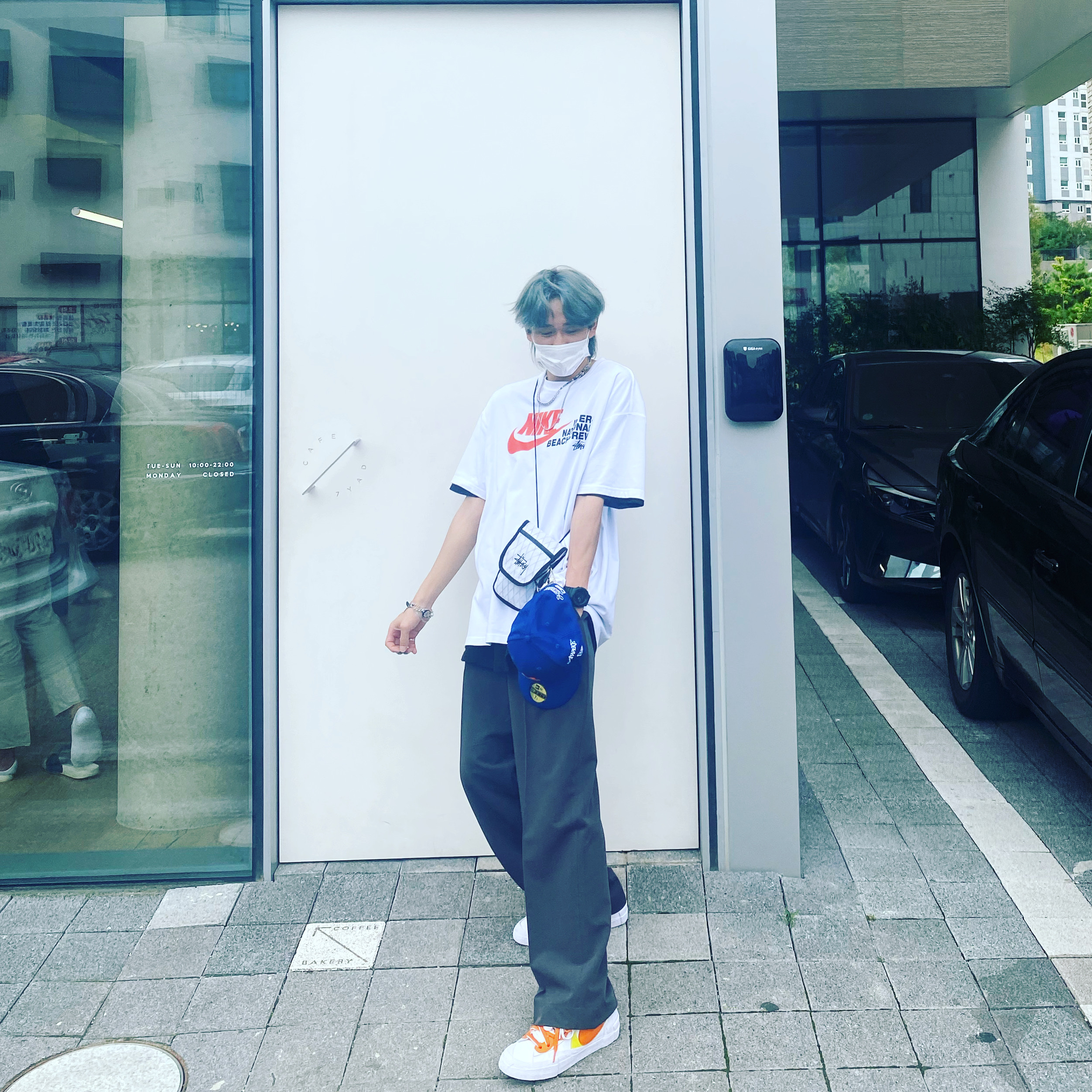 Nike x Stussy International Beach Crew T-Shirt White - Asia, Nike x Sacai Blazer Low Magma Orange 착용 스타일