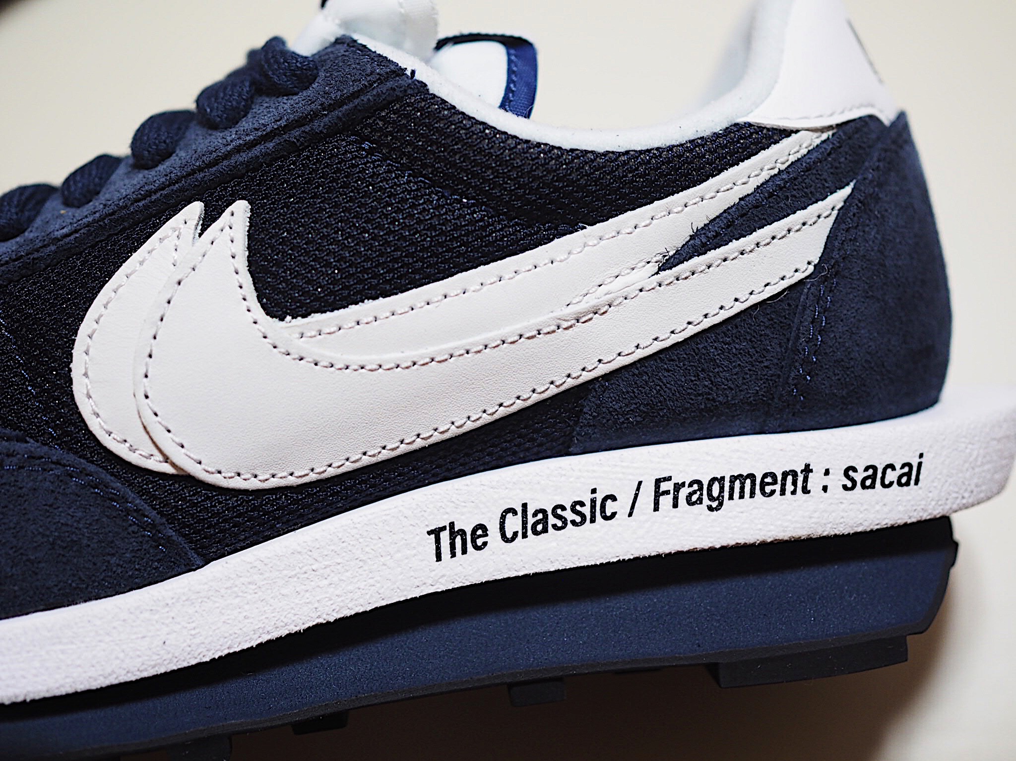 Nike x Sacai x Fragment LDWaffle Blackened Blue 착용 스타일 - 3