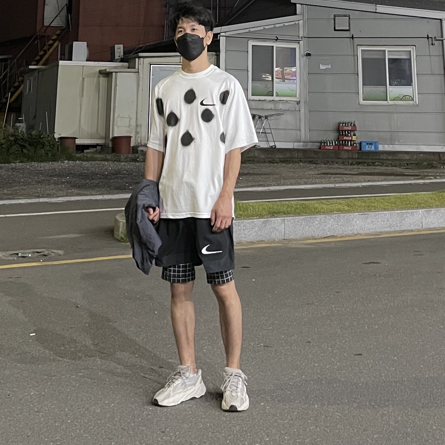Nike x Off-White NRG Short Sleeve T-Shirt White, Nike x Off-White NRG Shorts Black 착용 스타일 - 1