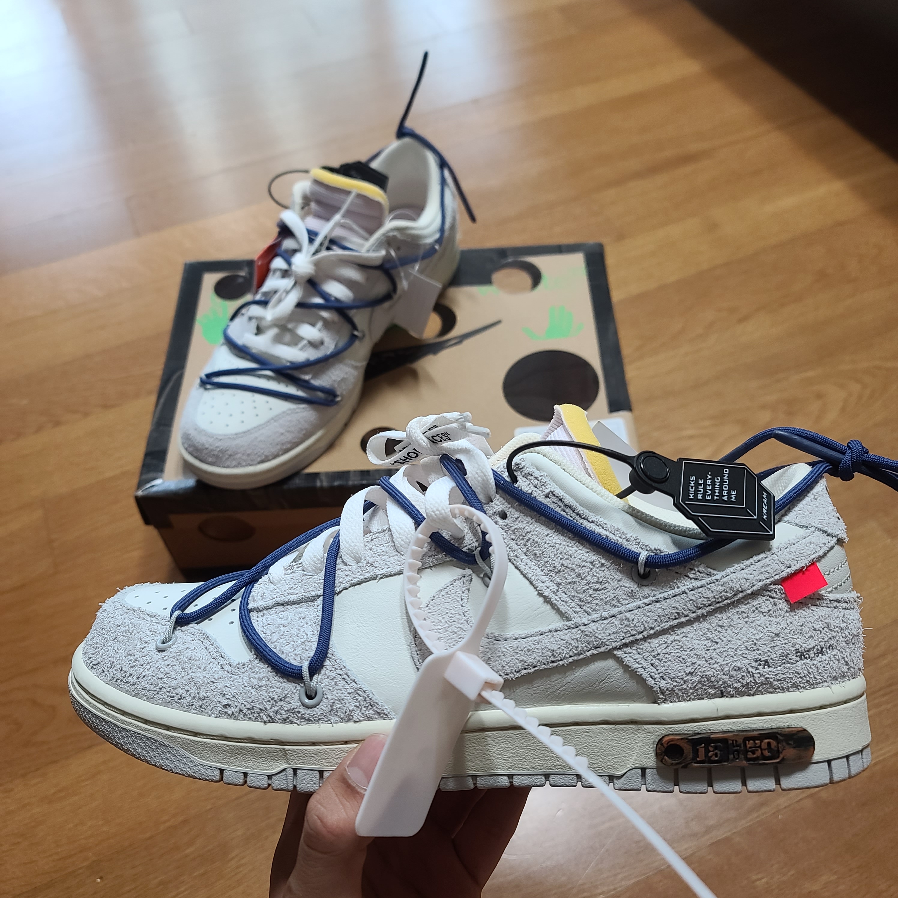 Nike x Off-White Dunk Low The 50 - Lot 18 착용 스타일