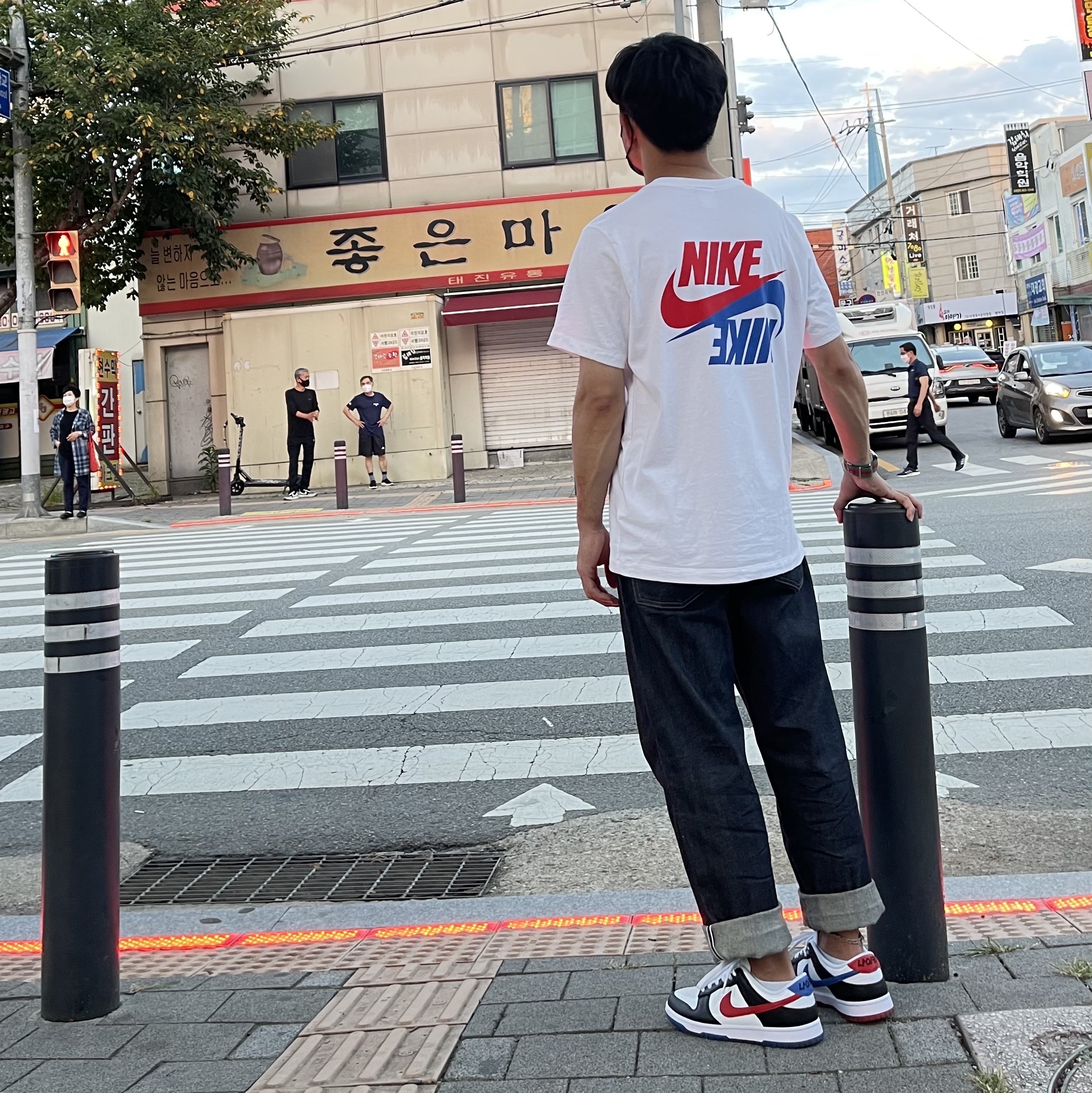 Nike Dunk Low SE Seoul 착용 스타일 - 2