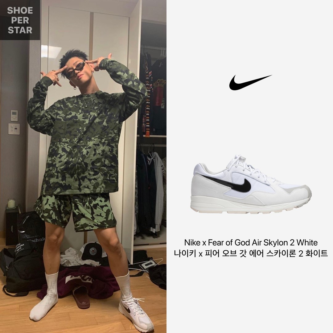 Jordan 1 Retro High Not for Resale Varsity Red, Nike x Stussy Air Zoom Spiridon Cage 2 Pure Platinum 착용 스타일 - 4