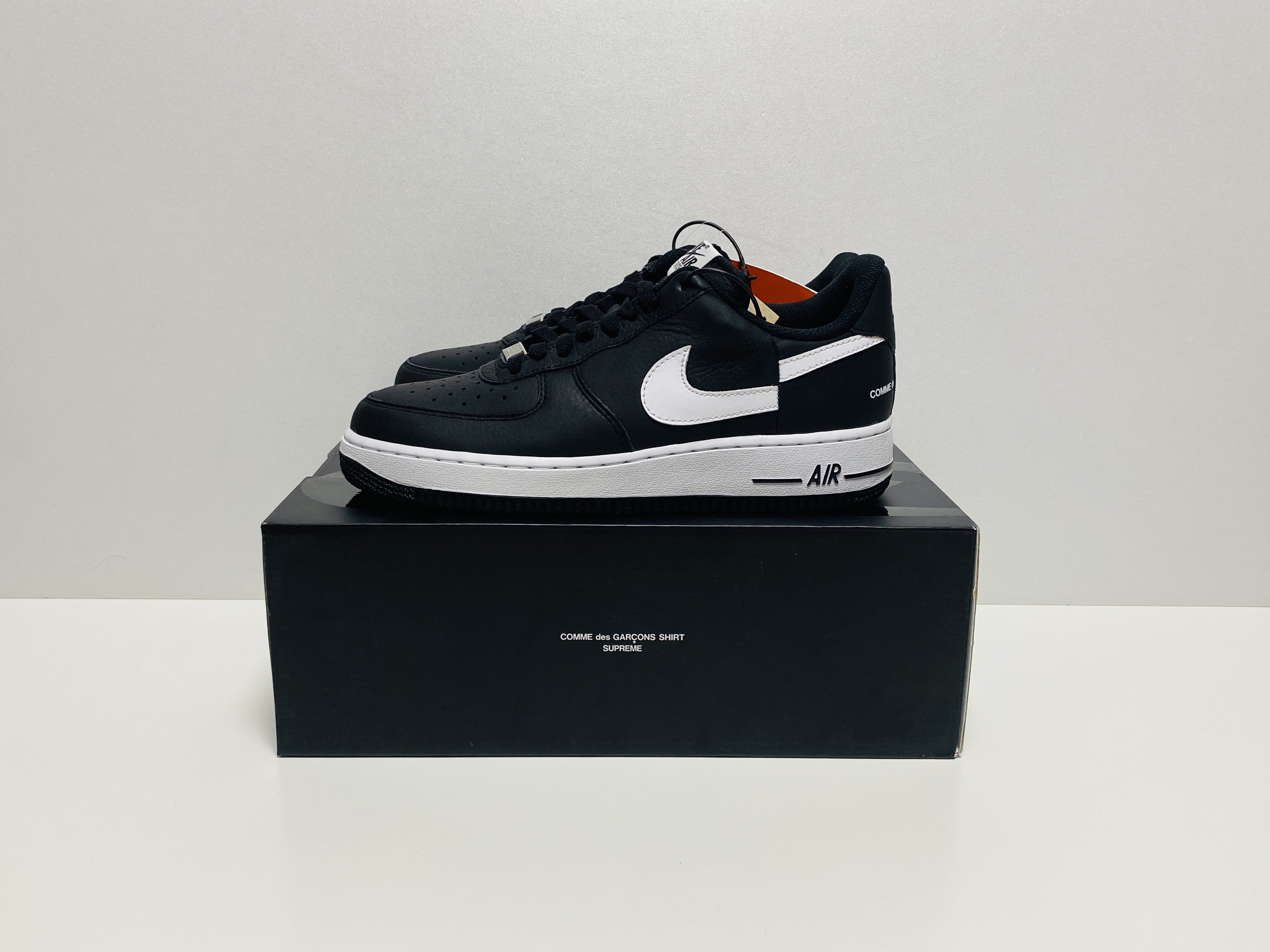 Nike x Comme des Garcons Shirt x Supreme Air Force 1 Low 2018 착용 스타일 - 1