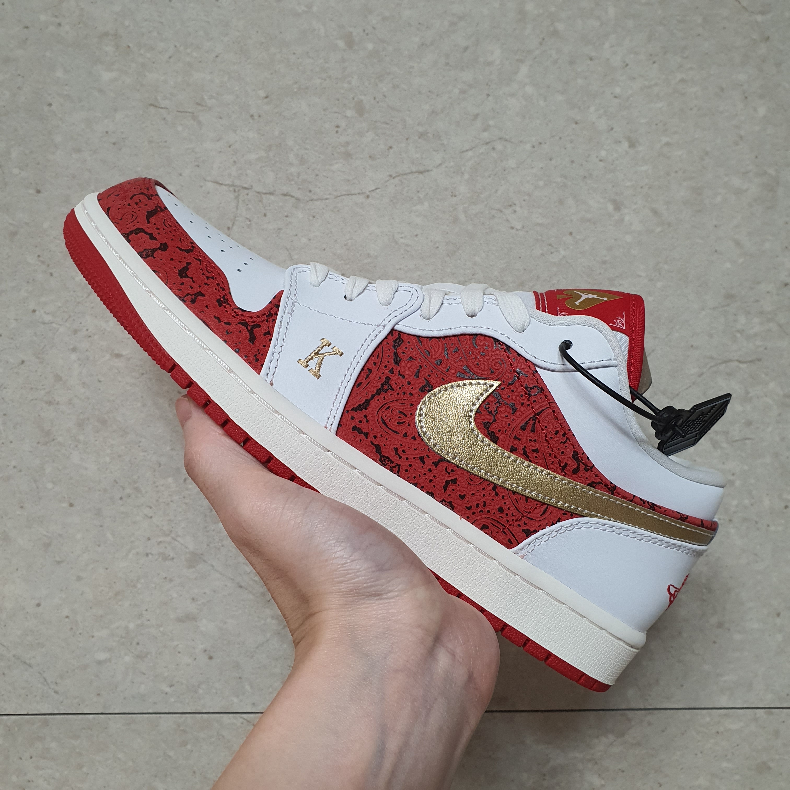 Jordan 1 Low SE Spades 착용 스타일