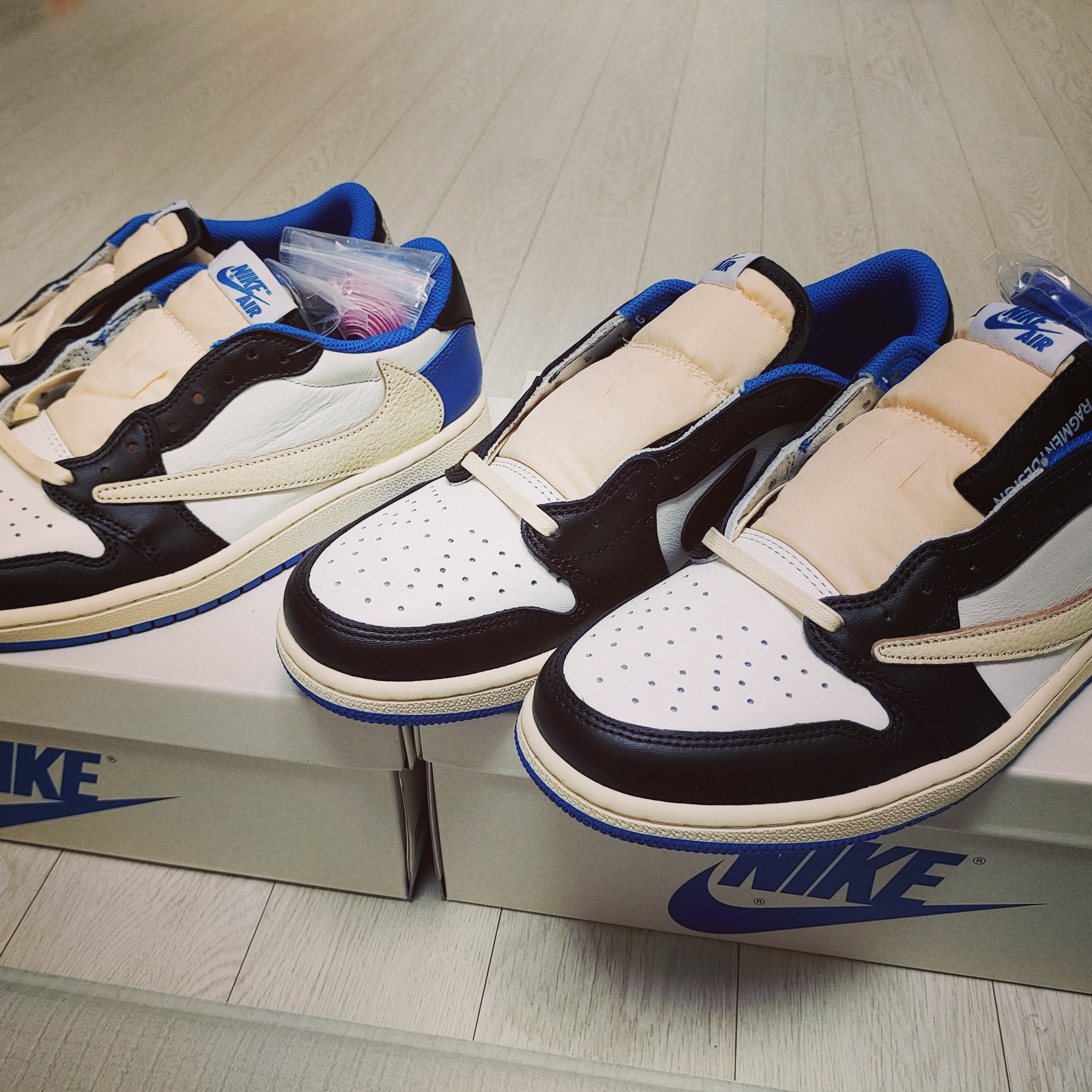 Jordan 1 x Travis Scott x Fragment Retro Low OG SP Military Blue 착용 스타일
