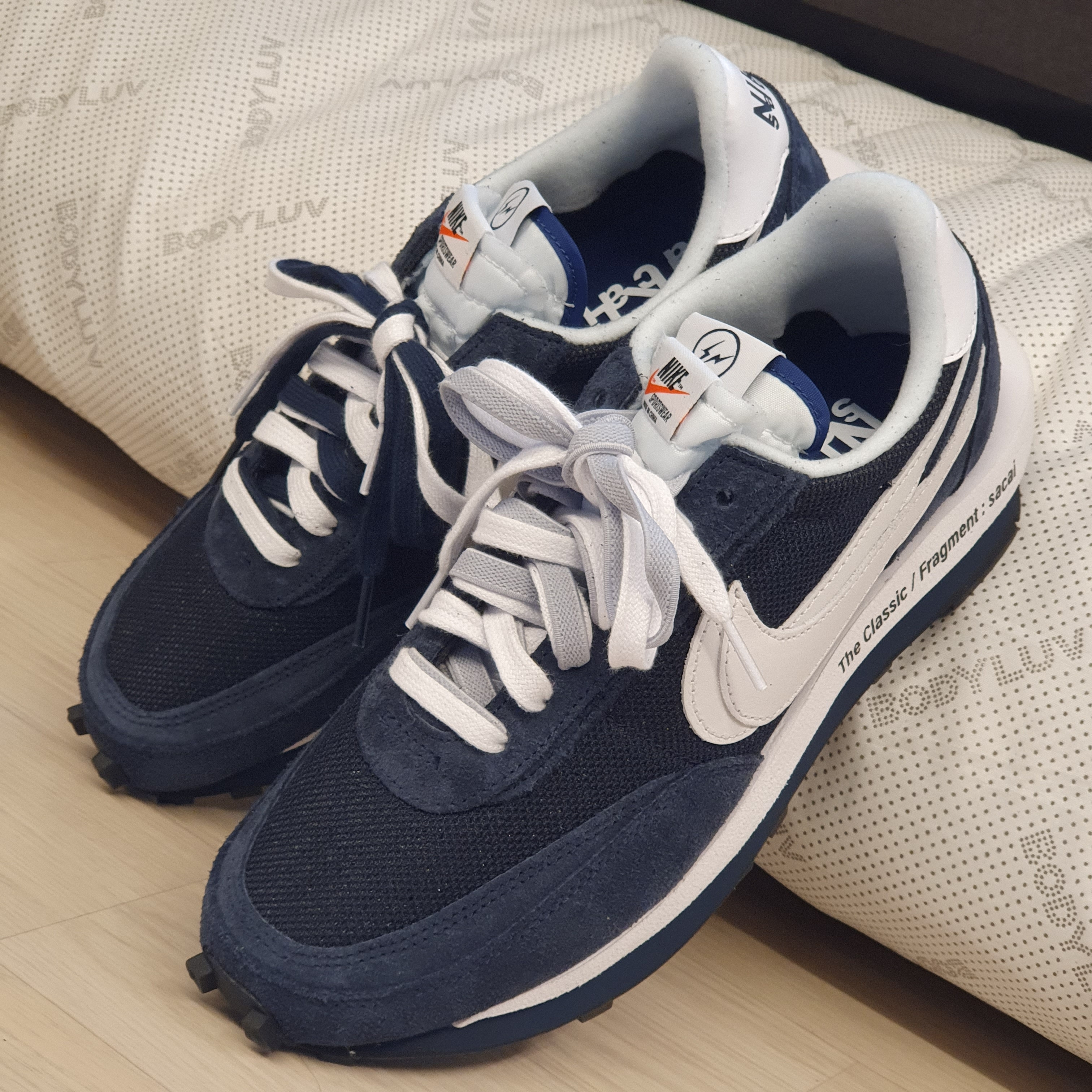 Nike x Sacai x Fragment LDWaffle Blackened Blue, Nike x Sacai x Fragment LDWaffle Light Smoke Grey 착용 스타일 - 2