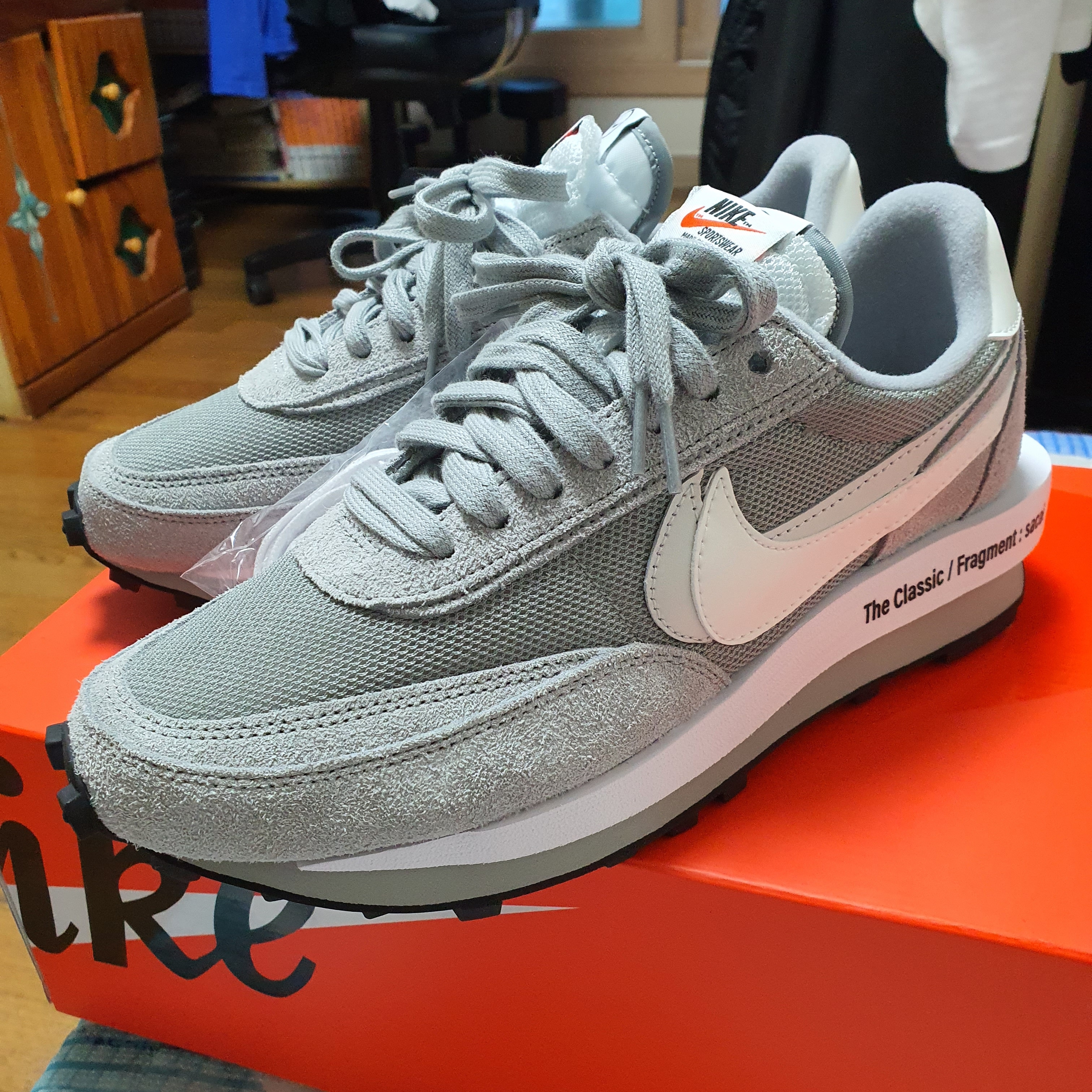 Nike x Sacai x Fragment LDWaffle Light Smoke Grey 착용 스타일