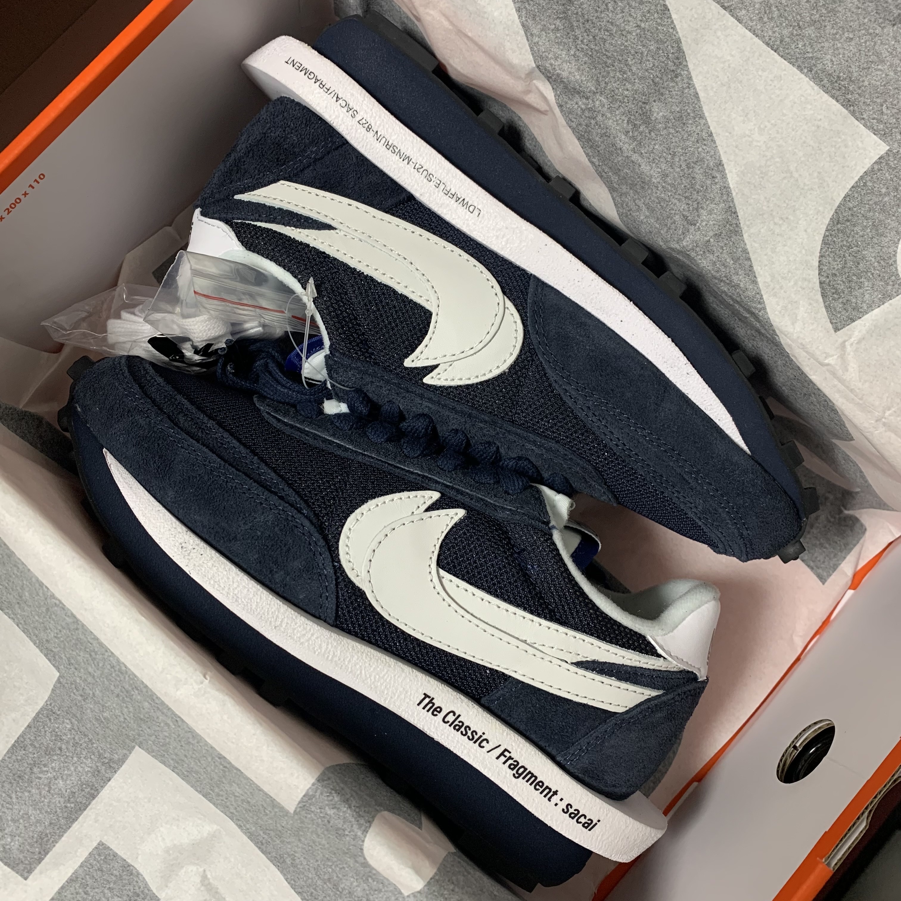 Nike x Sacai x Fragment LDWaffle Blackened Blue, Nike x Sacai VaporWaffle Sesame and Blue Void 착용 스타일 - 1
