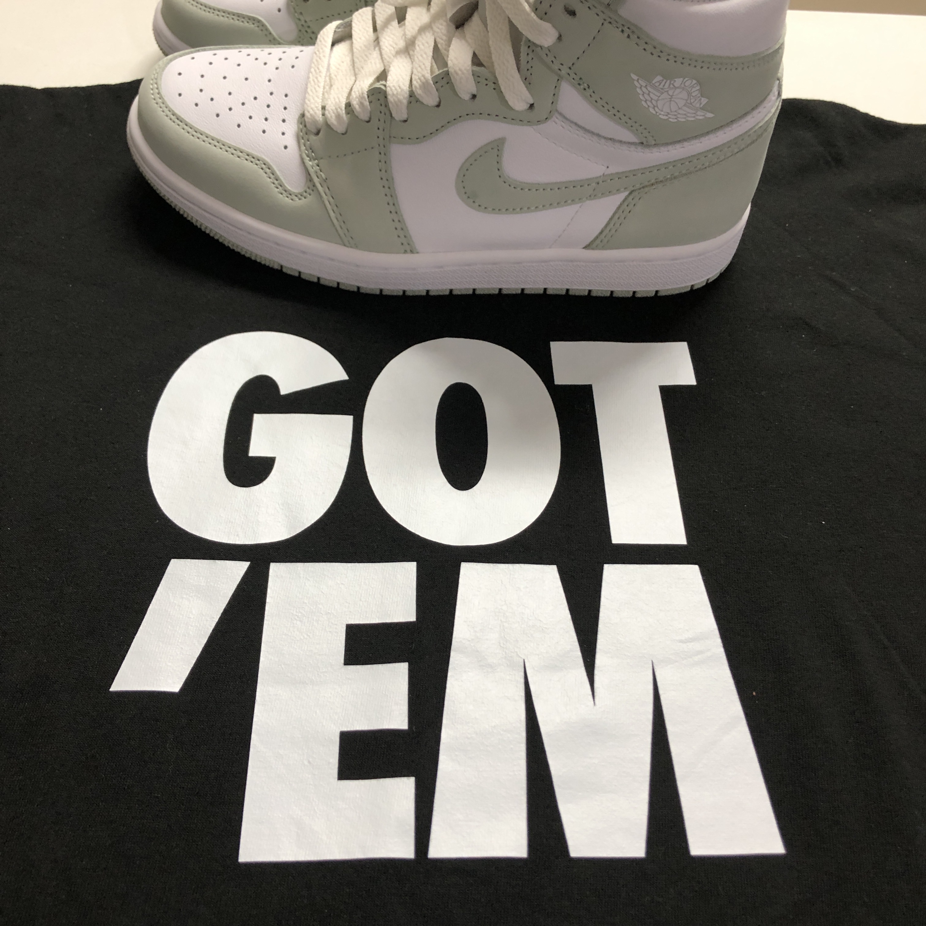 (W) Jordan 1 Retro High OG Seafoam 착용 스타일 - 2