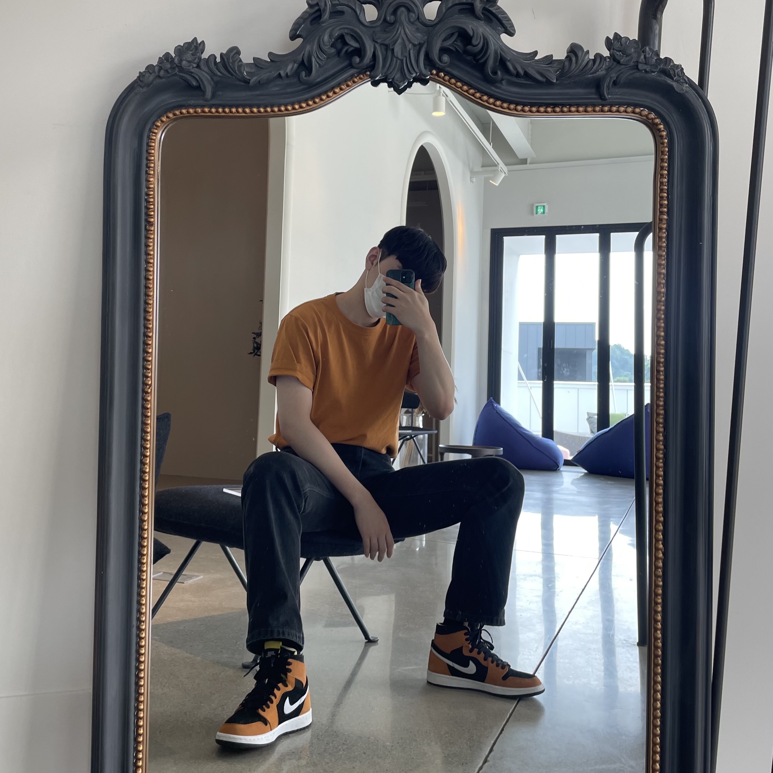 Jordan 1 Zoom Air CMFT Monarch Orange 착용 스타일