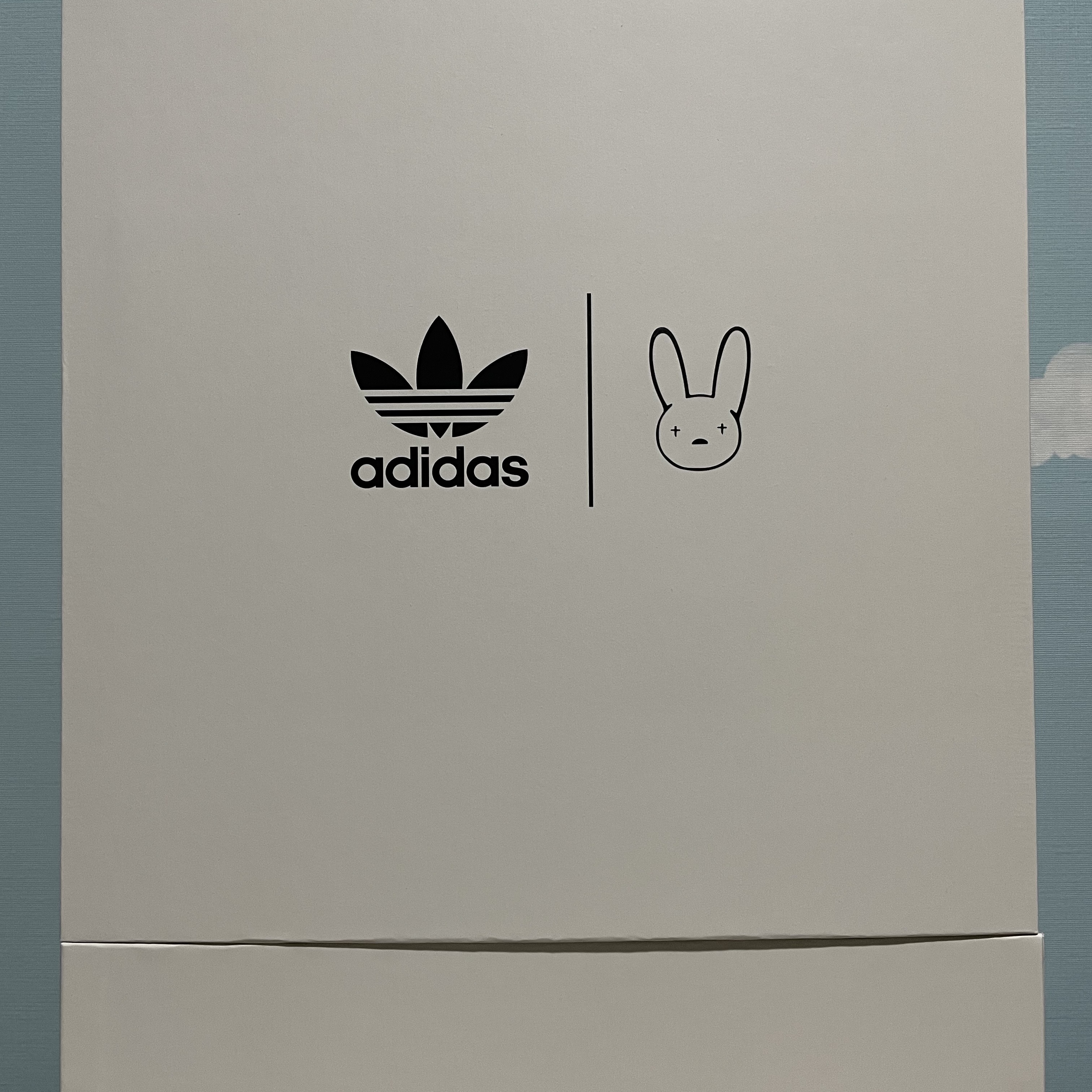 Adidas x Bad Bunny Forum Low Back To School 착용 스타일 - 3