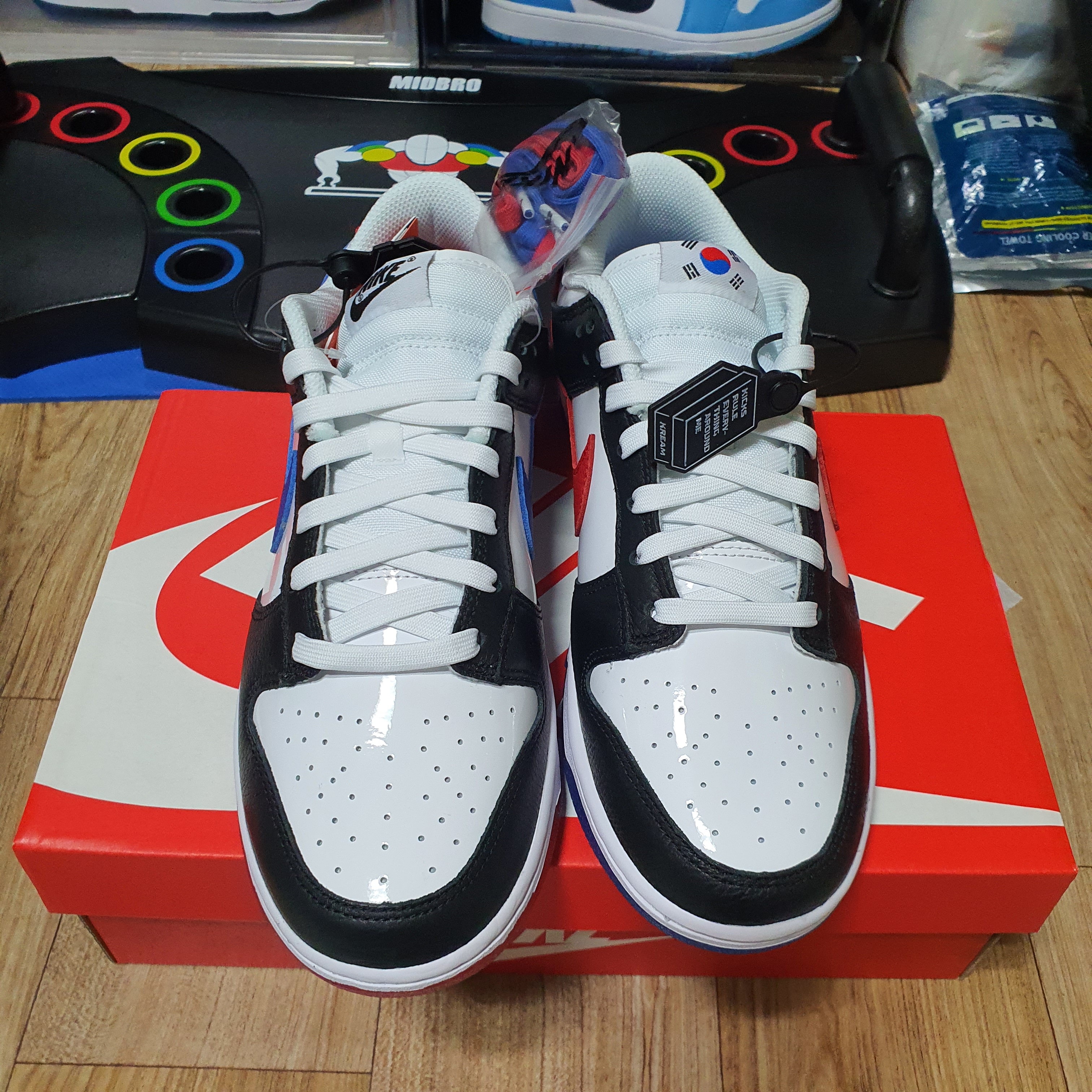Nike Dunk Low SE Seoul 착용 스타일 - 2