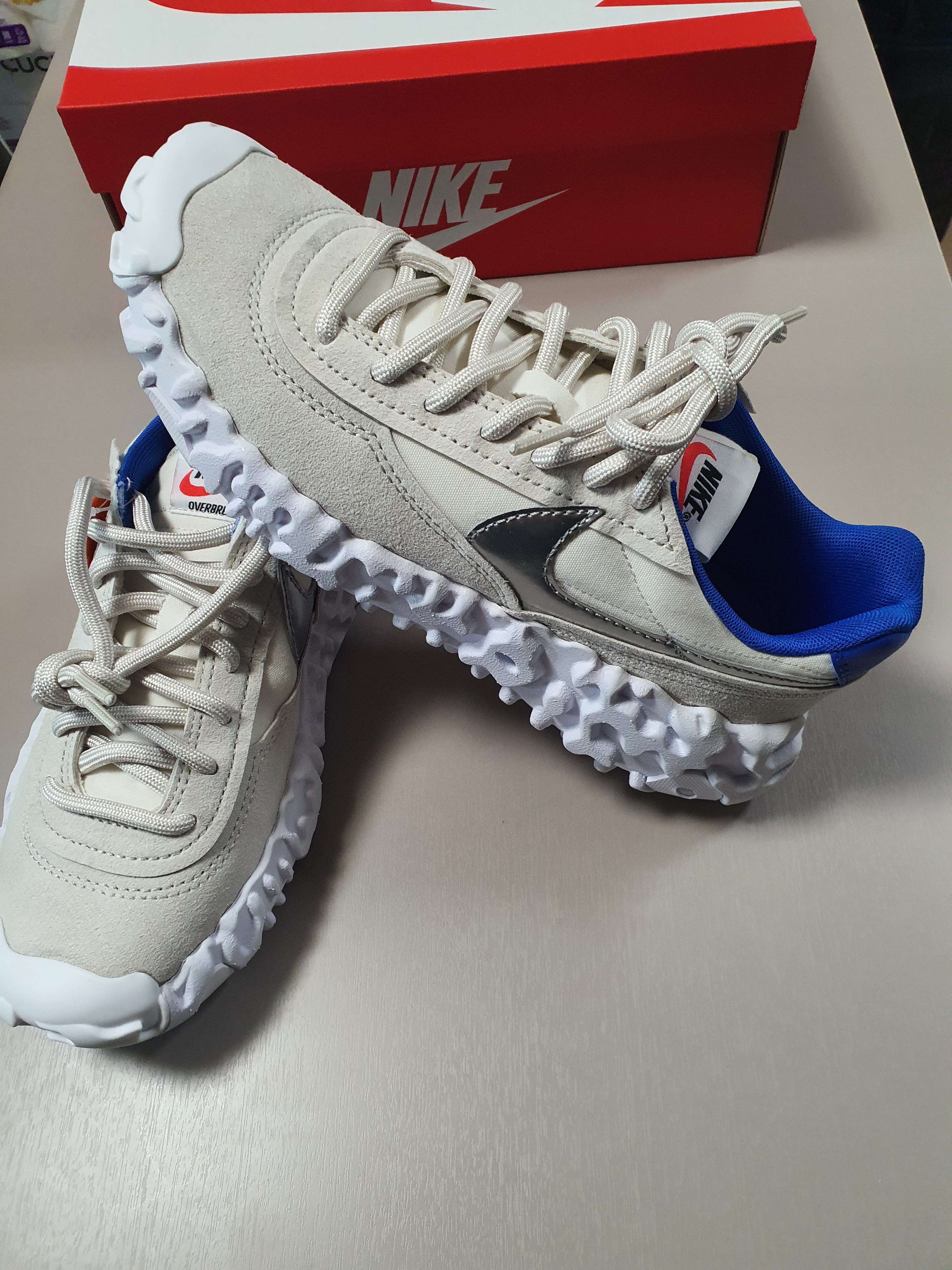 Nike Overbreak SP Light Bone 착용 스타일 - 2