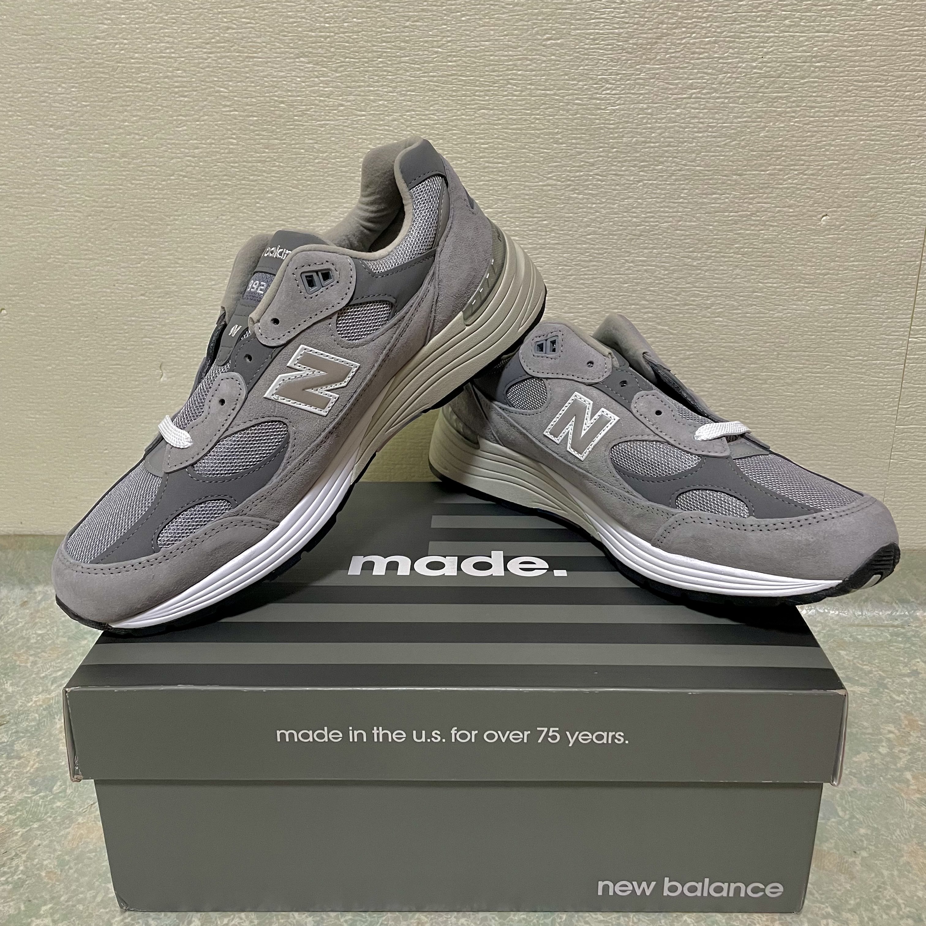 New Balance 992 Made in USA Grey - D Standard 착용 스타일 - 1