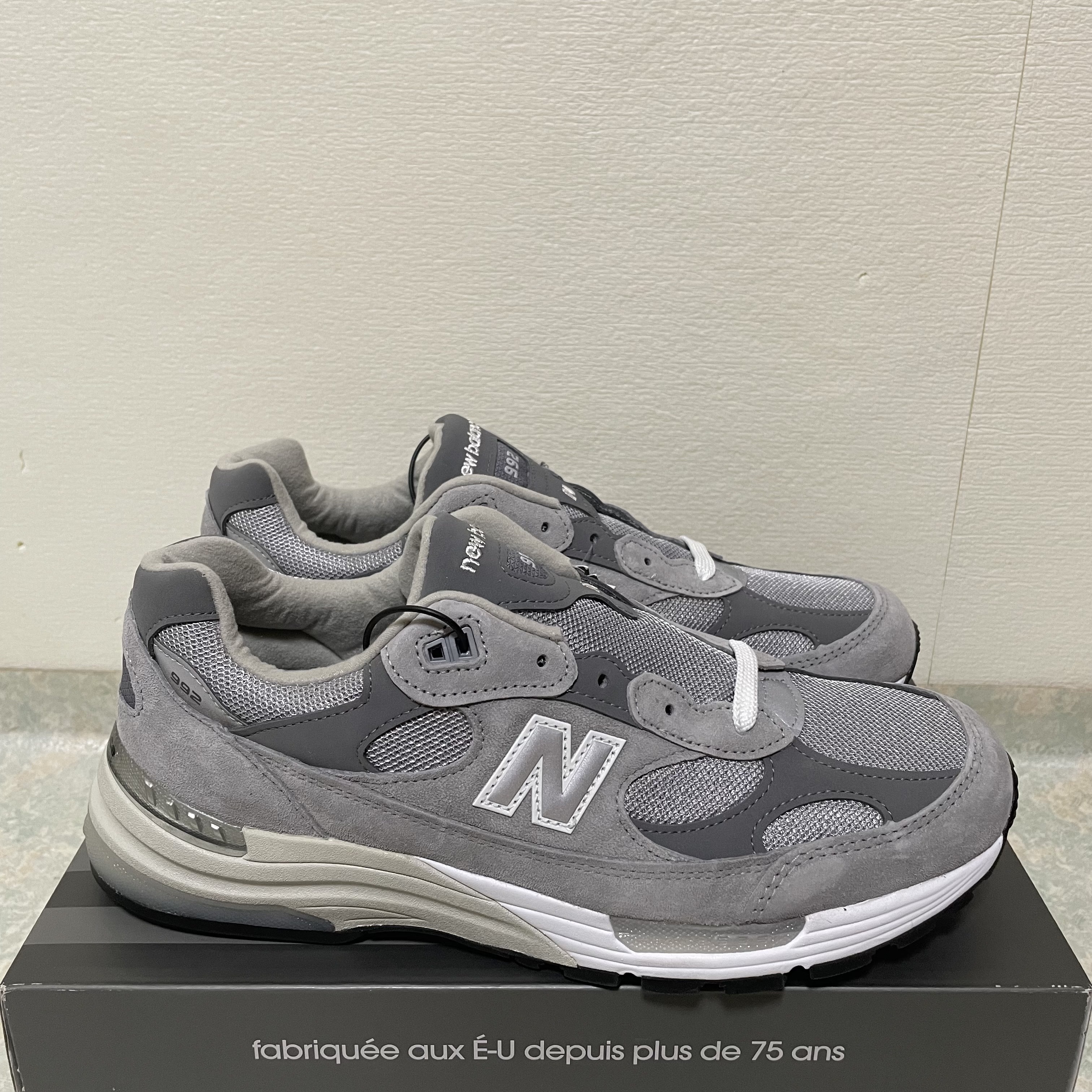 New Balance 992 Made in USA Grey - D Standard 착용 스타일 - 4