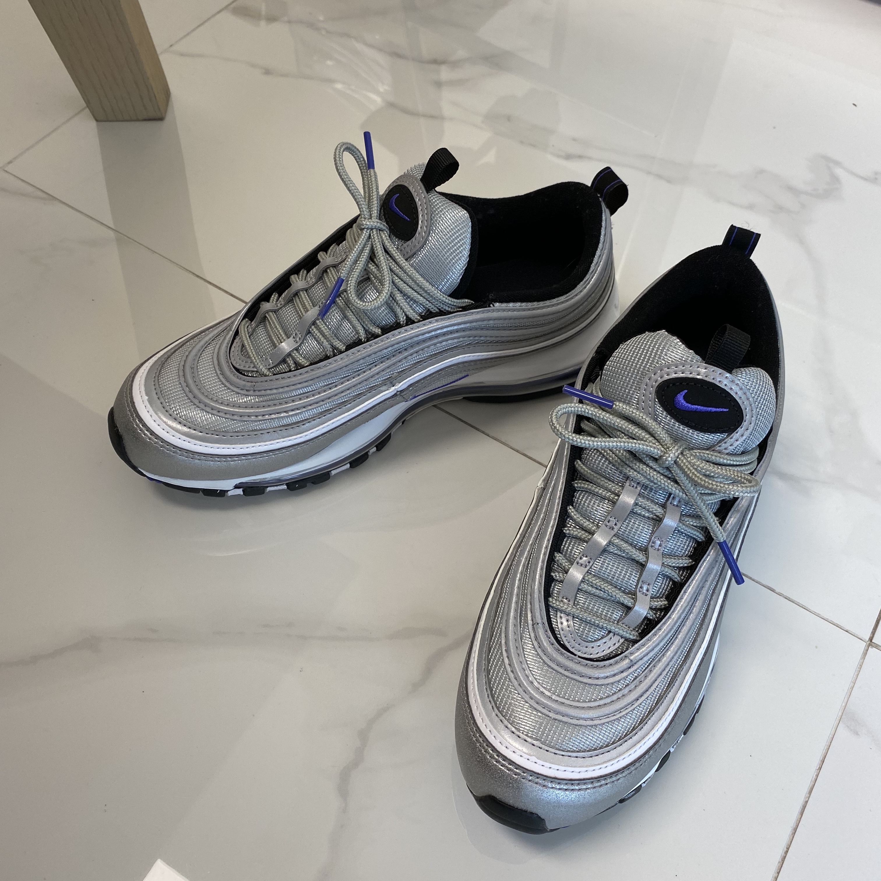 Nike Air Max 97 Persian Violet 착용 스타일 - 1