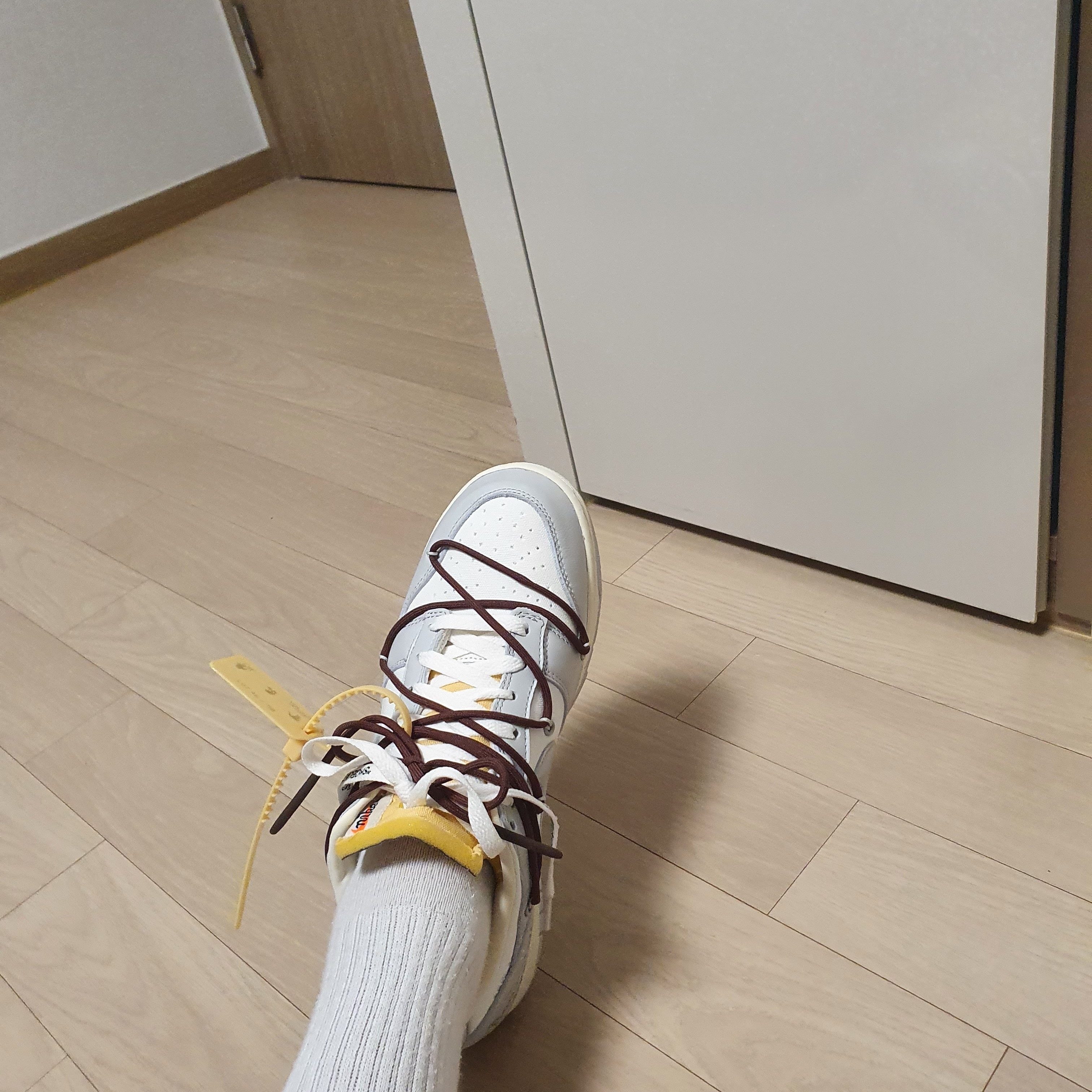 Nike x Off-White Dunk Low The 50 - Lot 46 착용 스타일 - 2