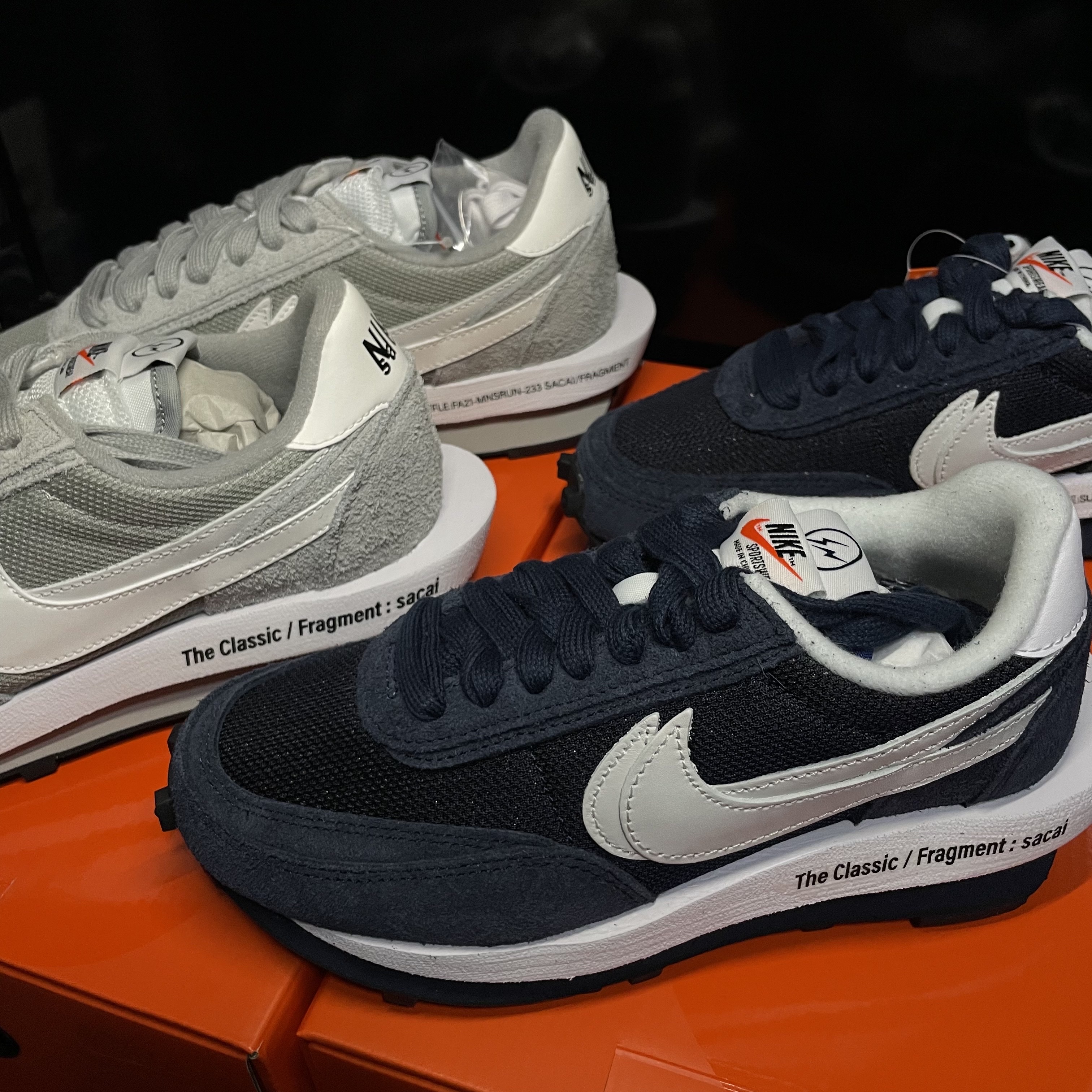 Nike x Sacai x Fragment LDWaffle Blackened Blue, Nike x Sacai x Fragment LDWaffle Light Smoke Grey 착용 스타일 - 1