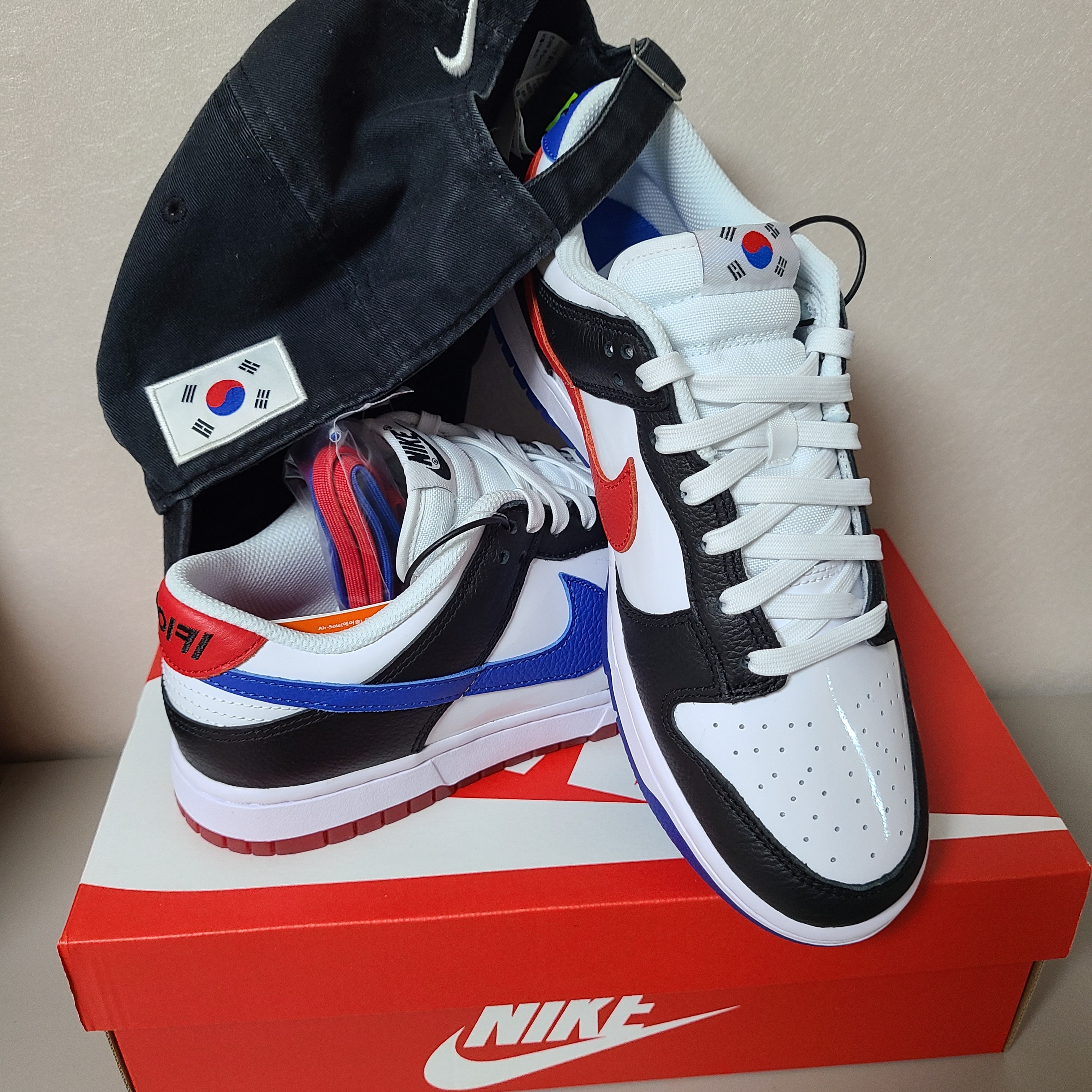 Nike Dunk Low SE Seoul 착용 스타일
