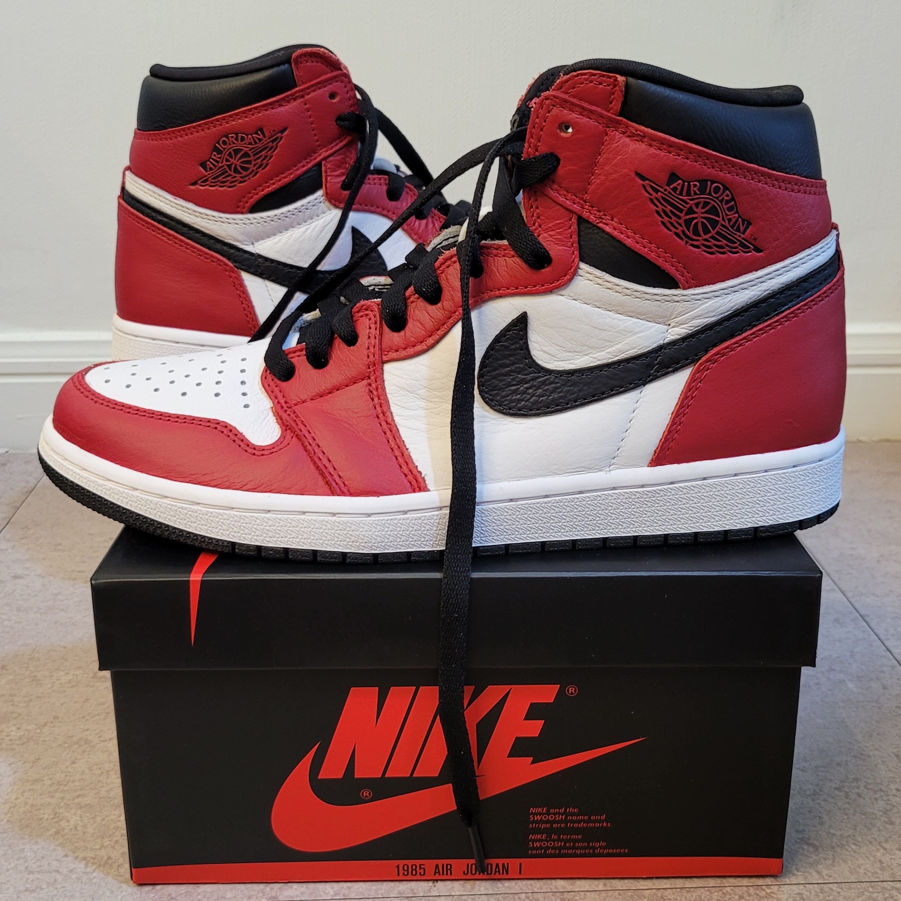 Jordan 1 Retro High OG Light Fusion Red 착용 스타일 - 3