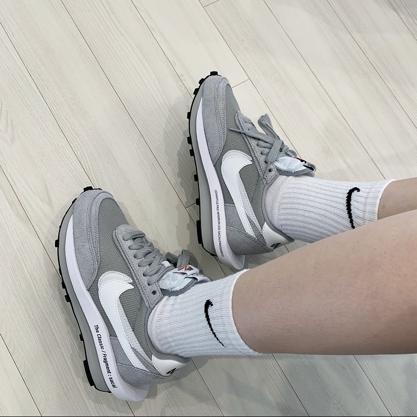 Nike x Sacai x Fragment LDWaffle Light Smoke Grey 착용 스타일