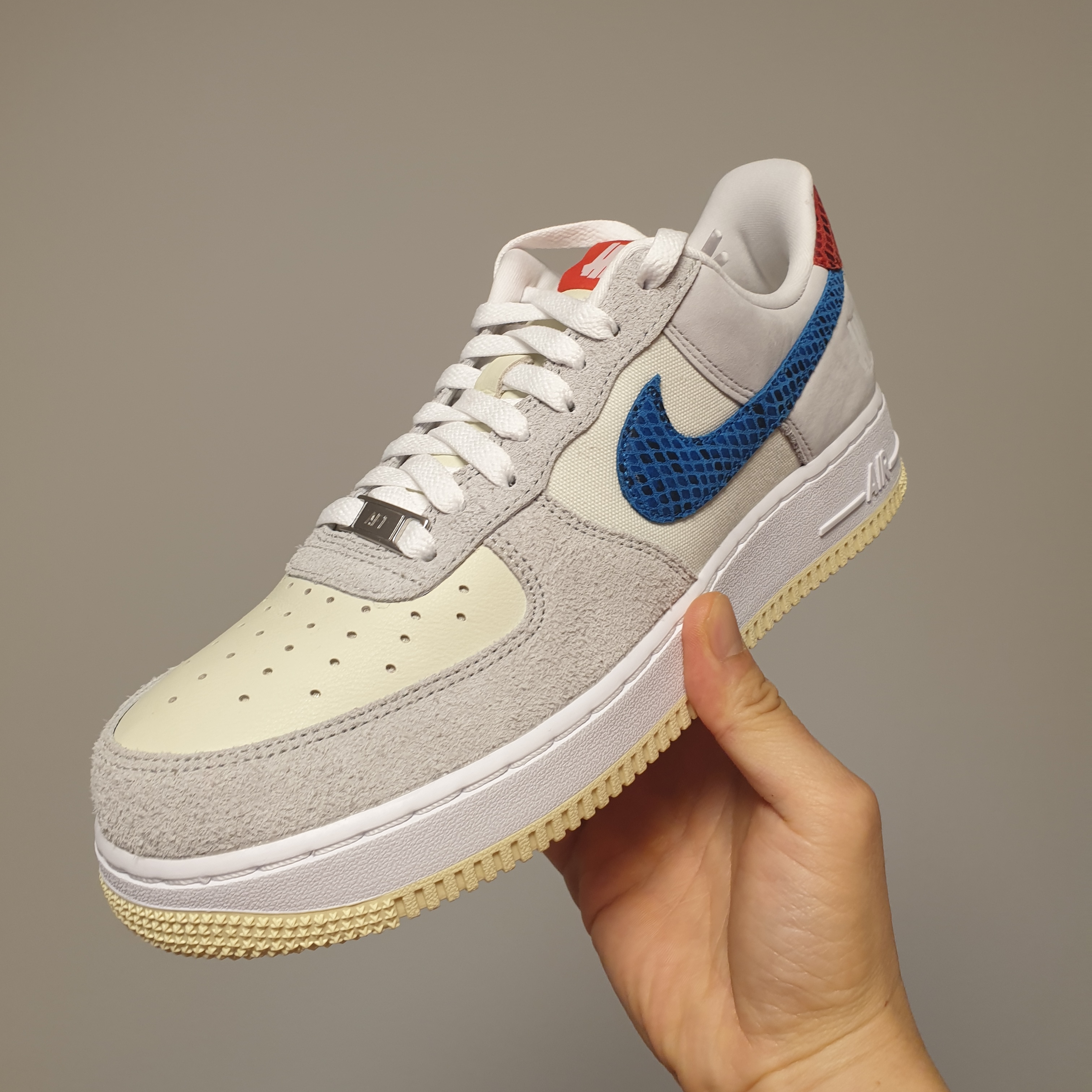 Nike x Undefeated Air Force 1 Low SP 5 On It 착용 스타일 - 1