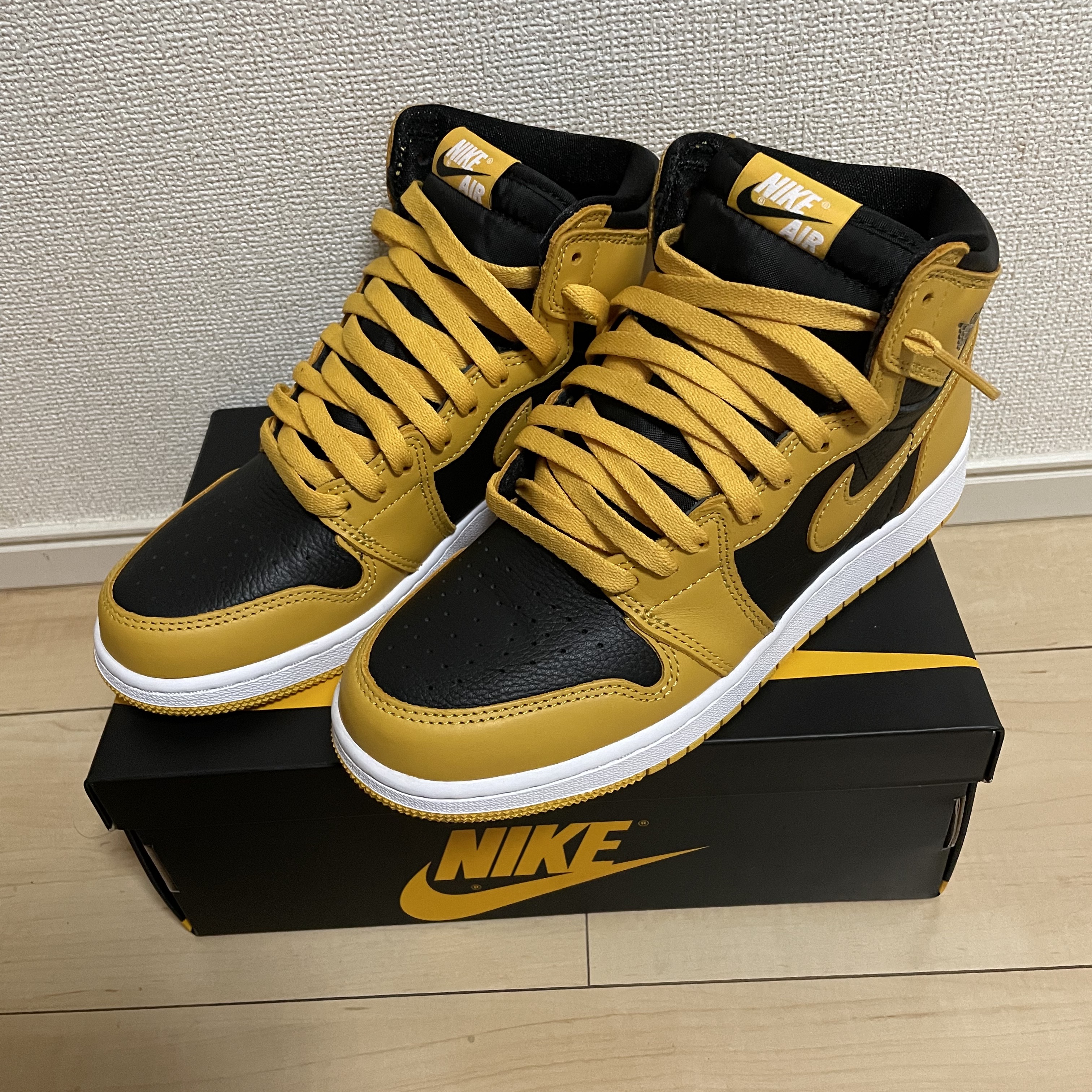 Jordan 1 Retro High OG Pollen 착용 스타일 - 1