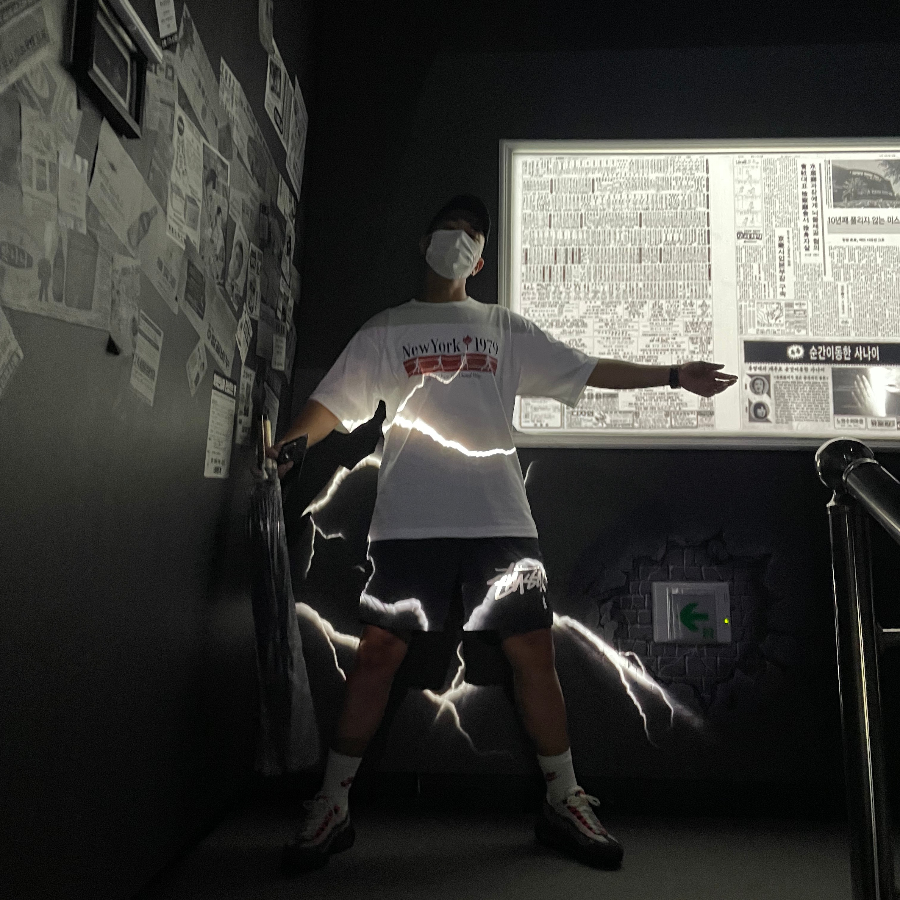 Nike x Stussy Water Shorts Off Noir, Nike x Atmos Air Max 95 We Love Nike Bright Crimson 착용 스타일