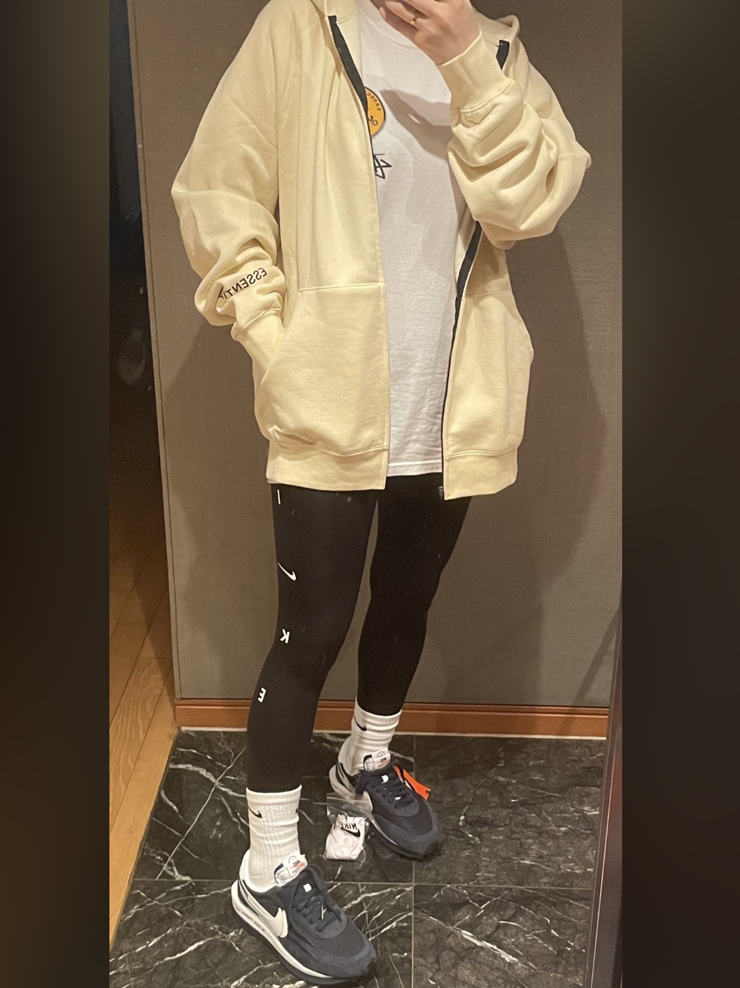 Essentials 3D Silicon Applique Full Zip Up Hoodie Buttercream - 20SS, Nike x Sacai x Fragment LDWaffle Blackened Blue 착용 스타일 - 2