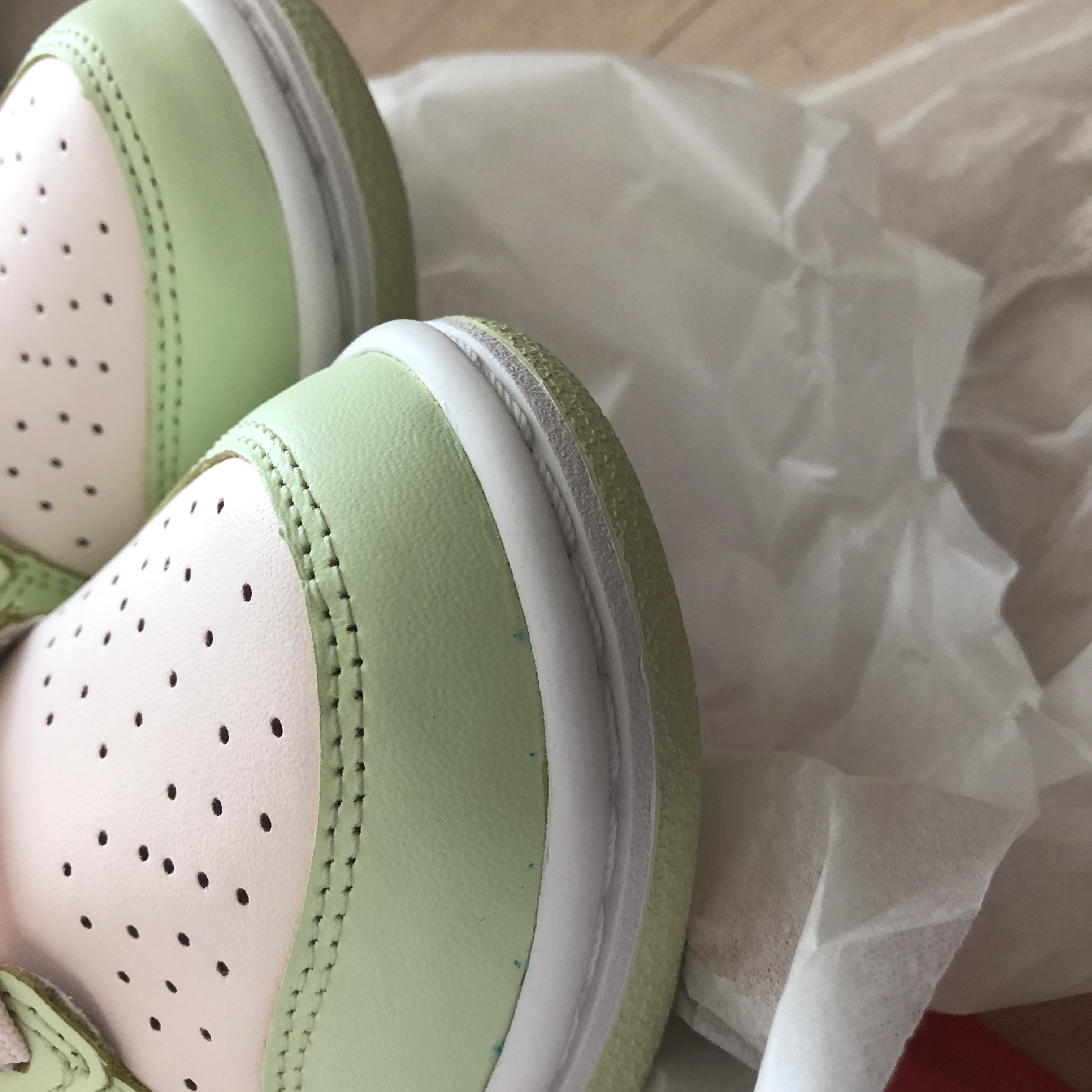 (W) Nike Dunk Low Light Soft Pink 착용 스타일 - 2