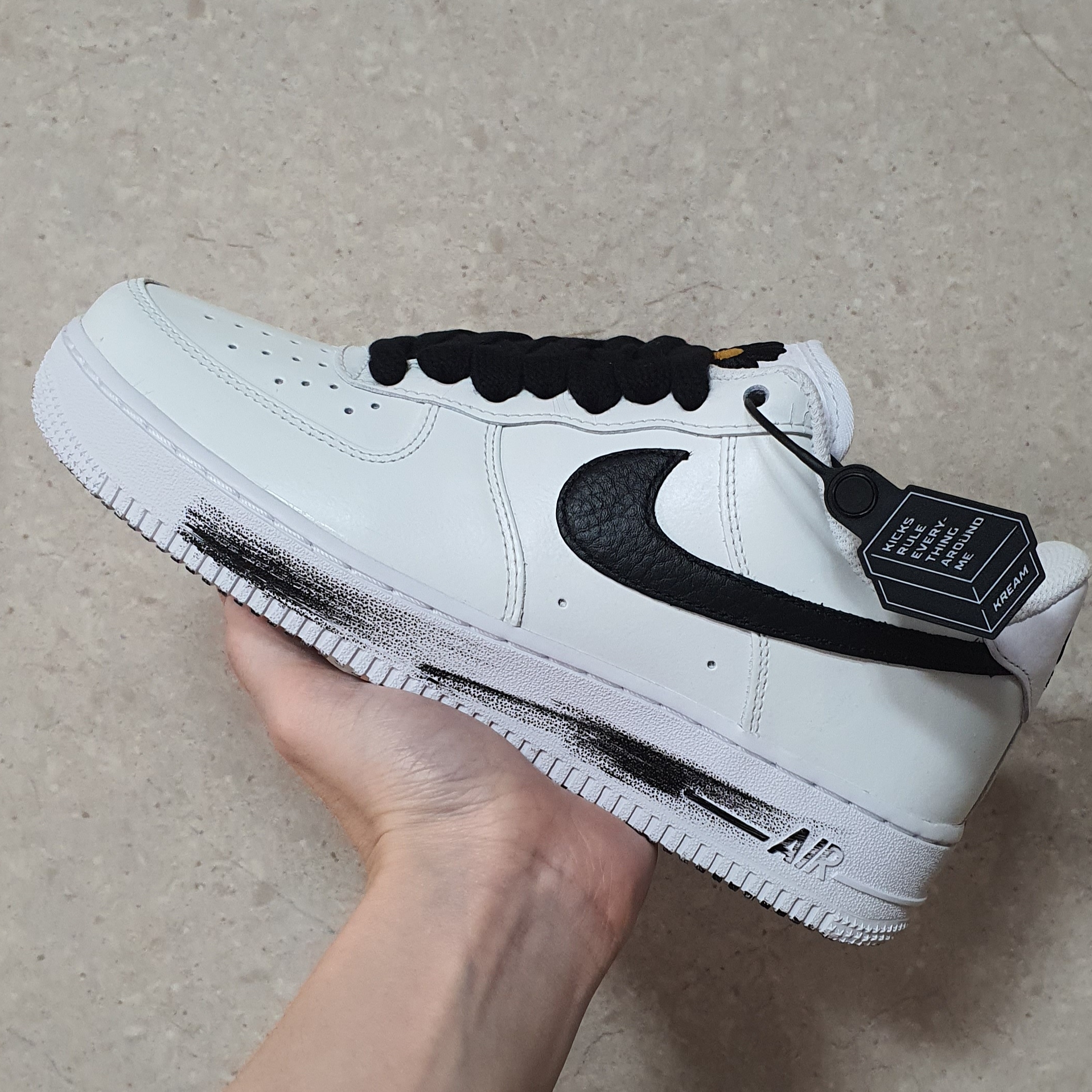 Nike x Peaceminusone Air Force 1 Low Para-Noise 2.0 착용 스타일