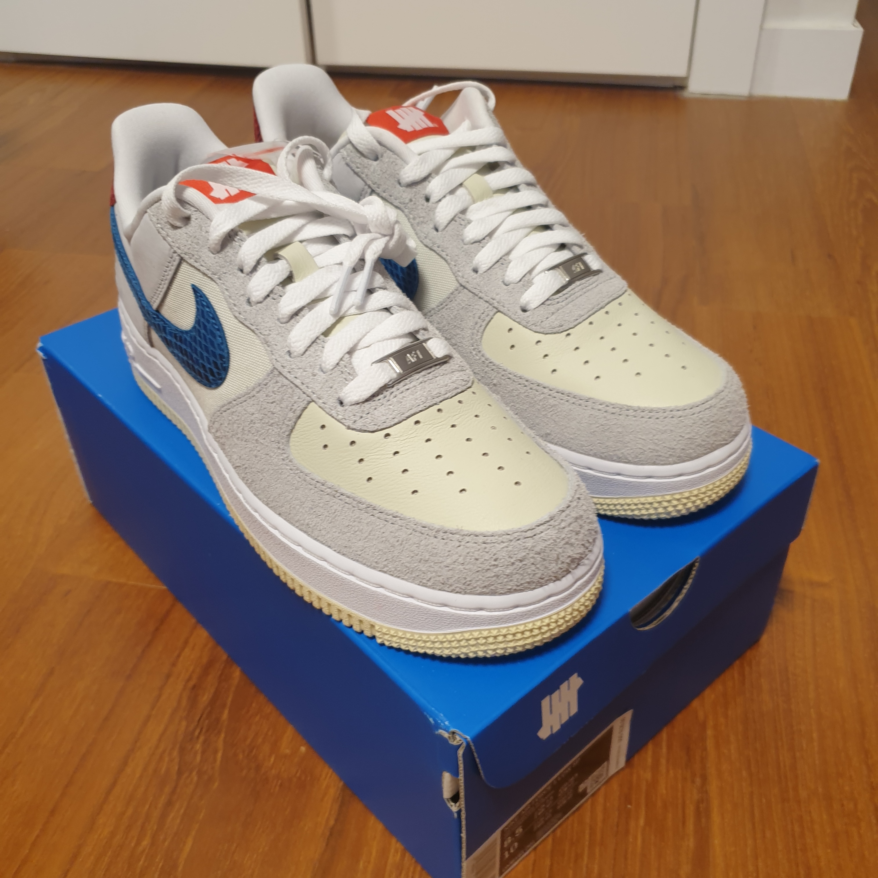Nike x Undefeated Air Force 1 Low SP 5 On It 착용 스타일 - 3