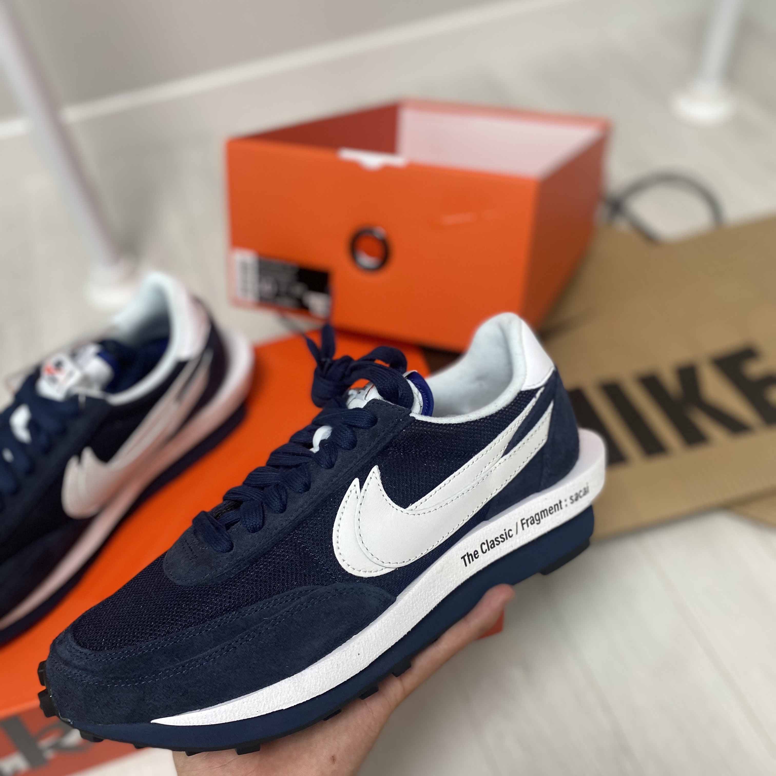 Nike x Sacai x Fragment LDWaffle Blackened Blue 착용 스타일 - 2