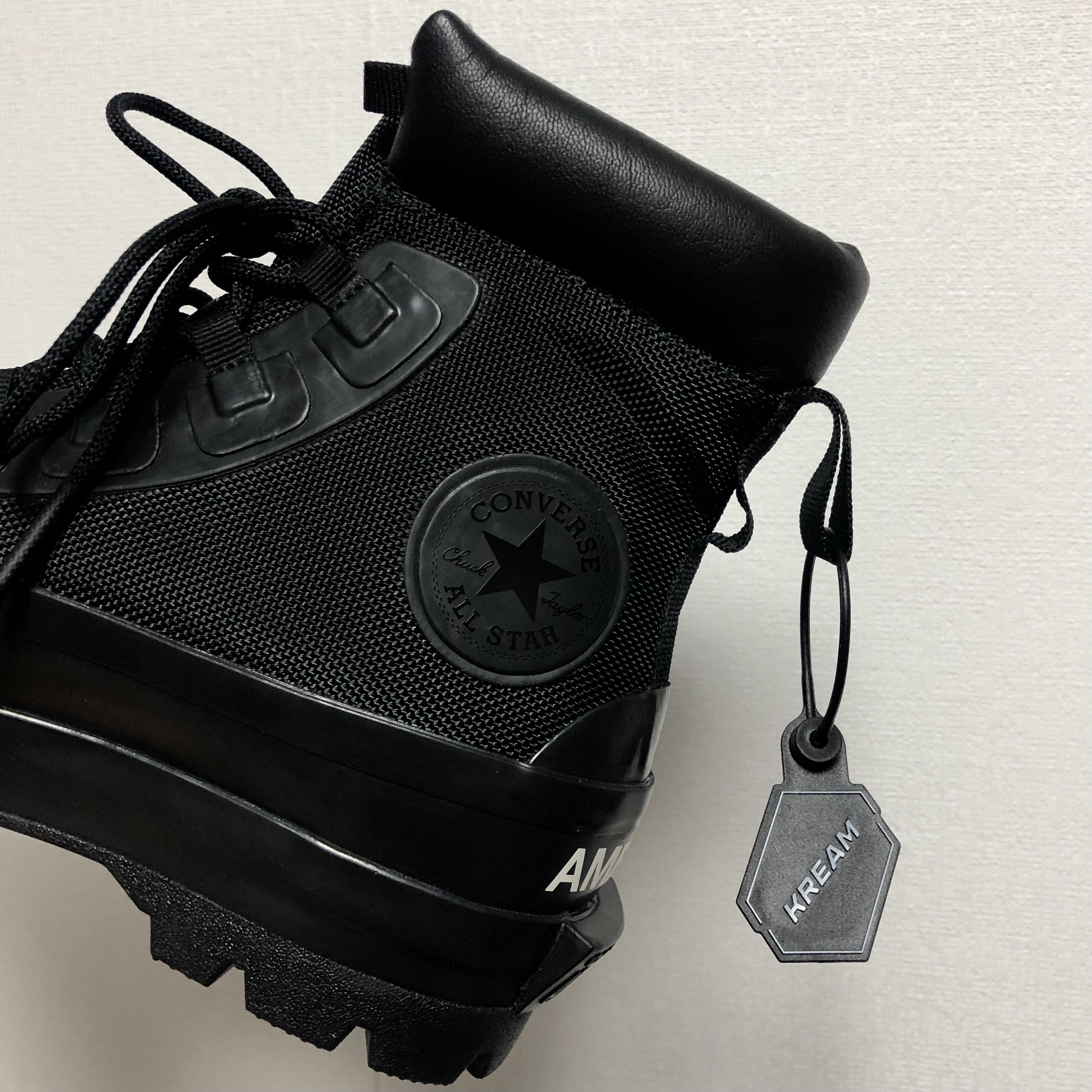 Converse x Ambush Chuck Taylor All Star Duck Boot Black 착용 스타일 - 1