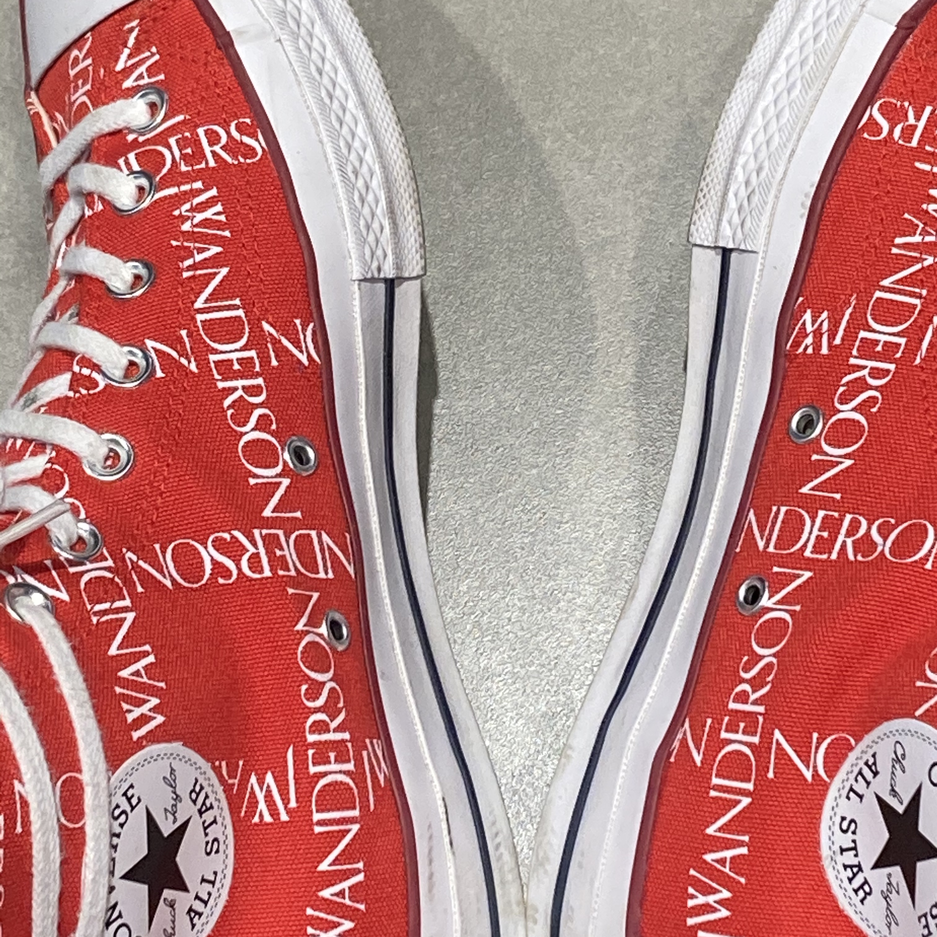 Converse x JW Anderson Chuck 70 Hi Grid Red 착용 스타일