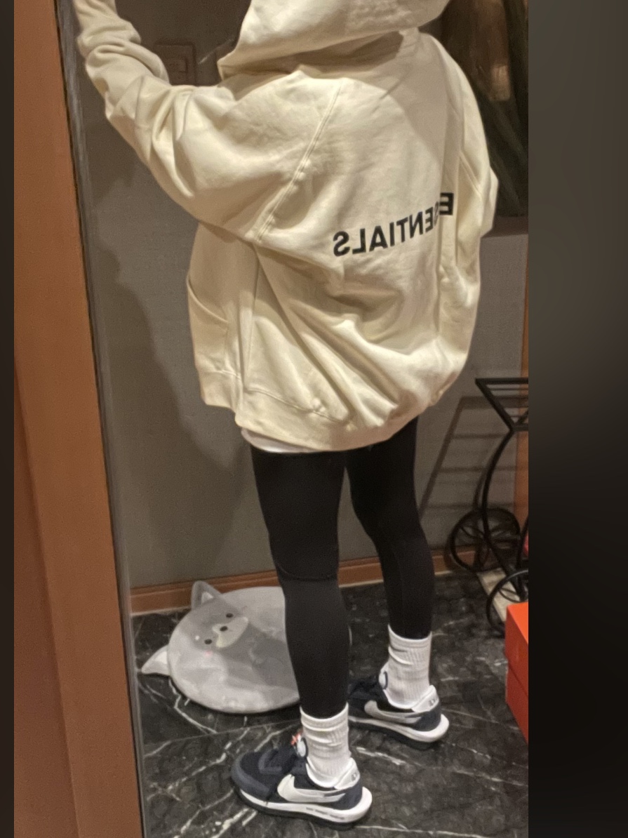 Essentials 3D Silicon Applique Full Zip Up Hoodie Buttercream - 20SS, Nike x Sacai x Fragment LDWaffle Blackened Blue 착용 스타일 - 3