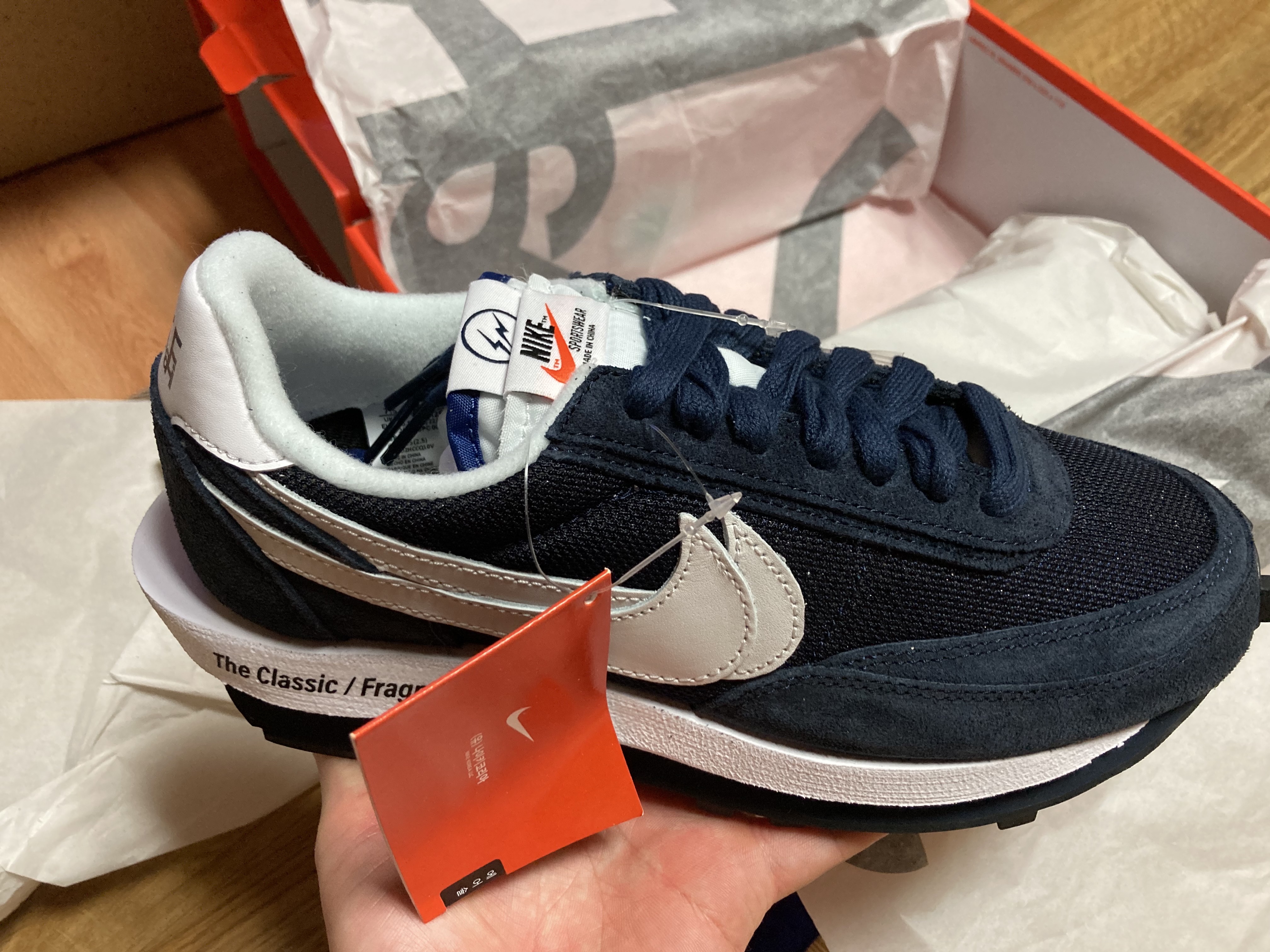 Nike x Sacai x Fragment LDWaffle Blackened Blue 착용 스타일 - 2