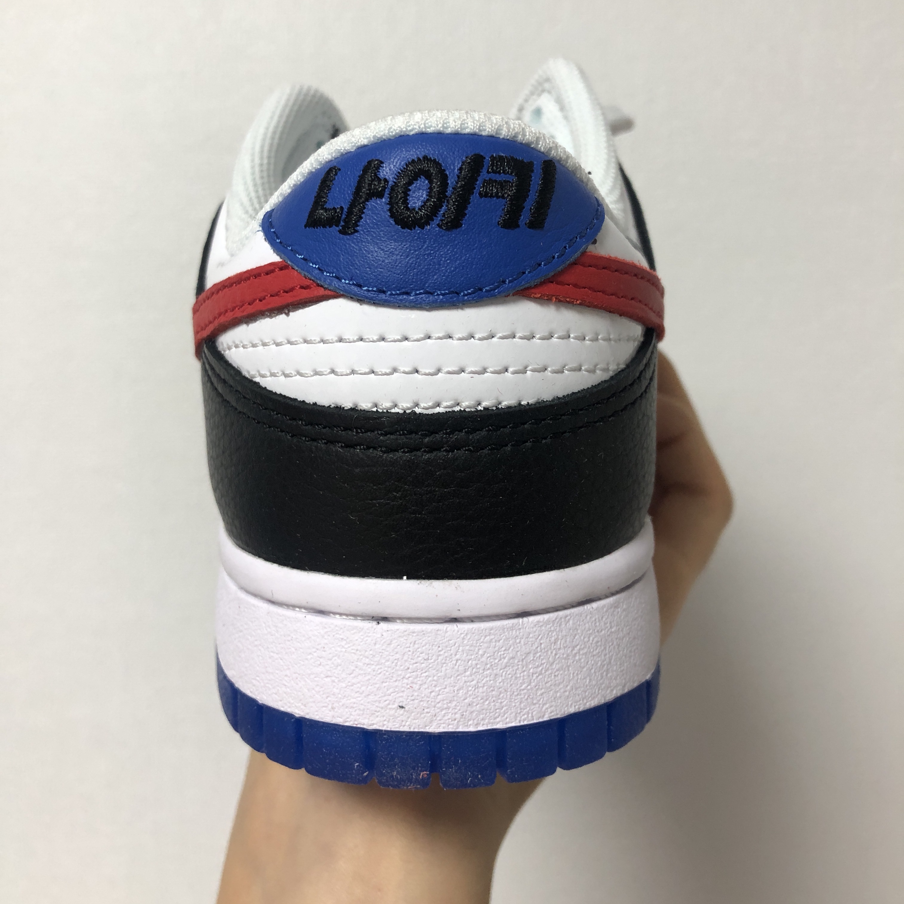 Nike Dunk Low SE Seoul 착용 스타일